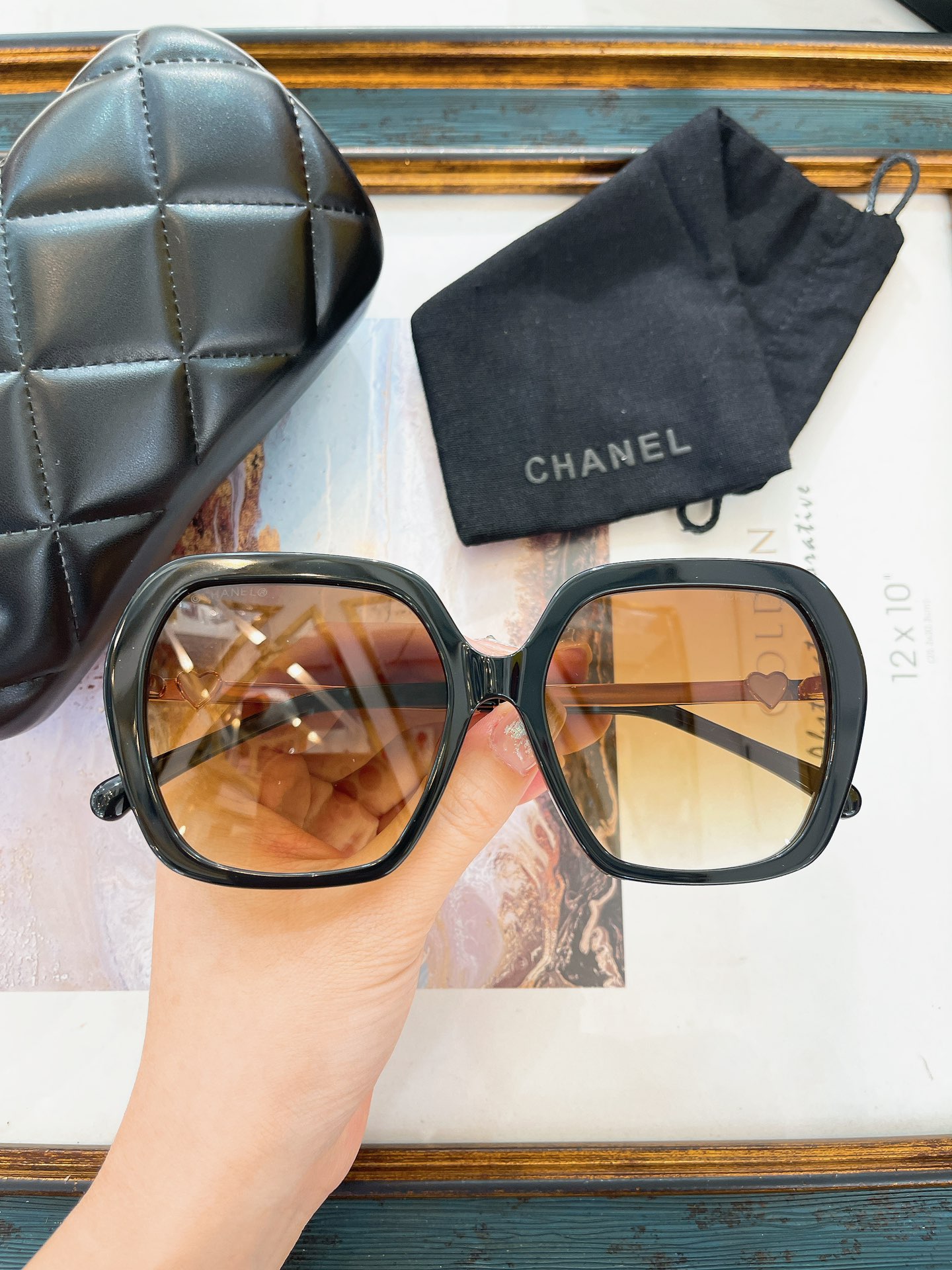 Chanel 香奈儿墨镜