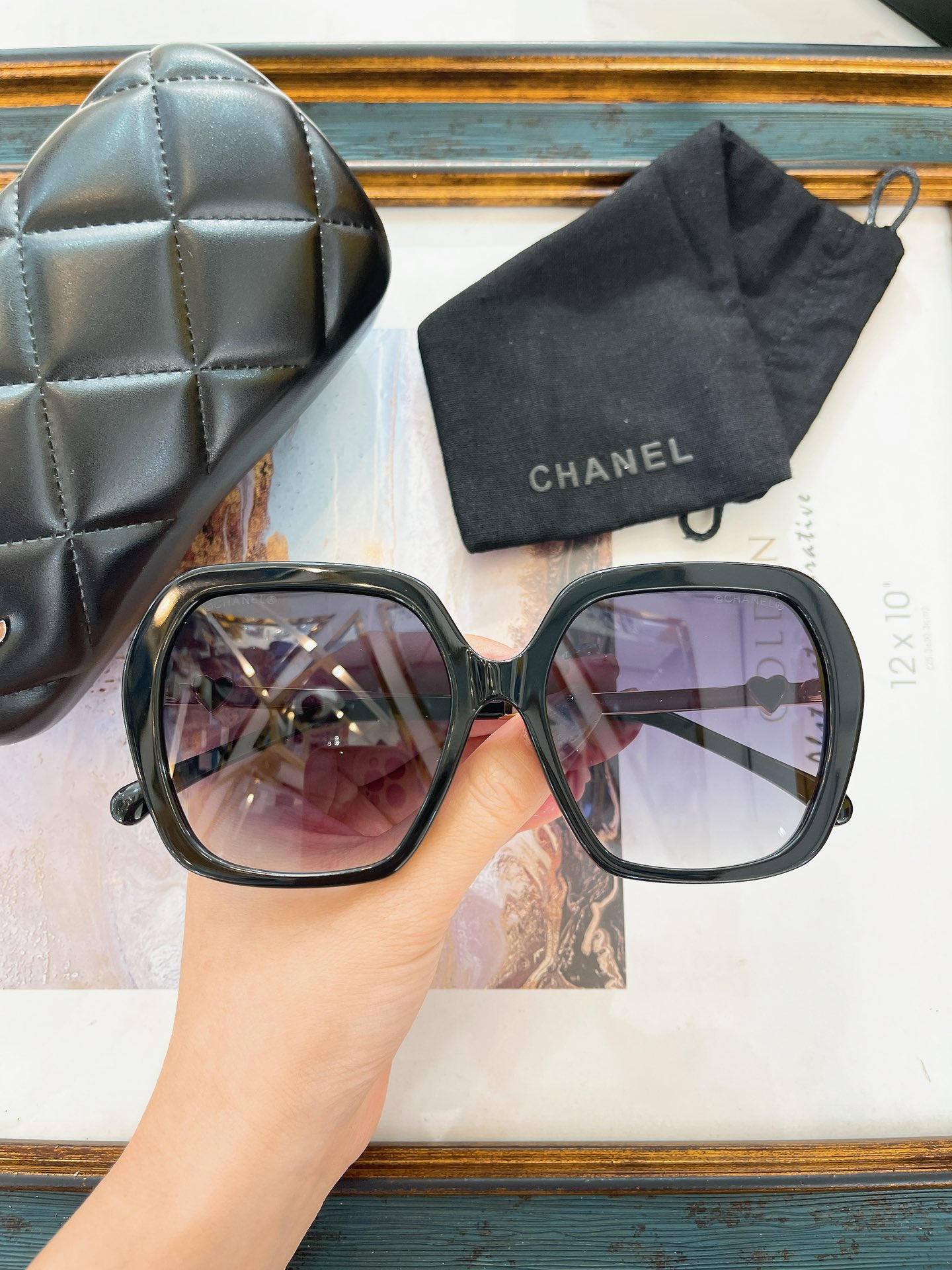 Chanel 香奈儿墨镜