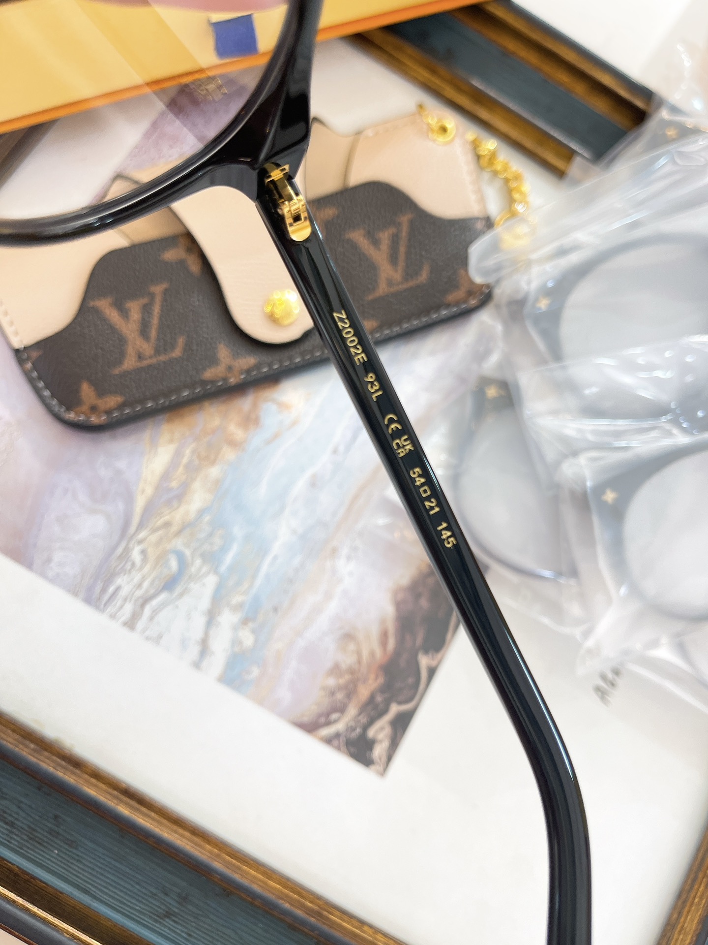  LOUIS VUITTO*✨✨✨MODEL：Z2002E✨✨✨ SIZE：54口21-145✨✨✨高版