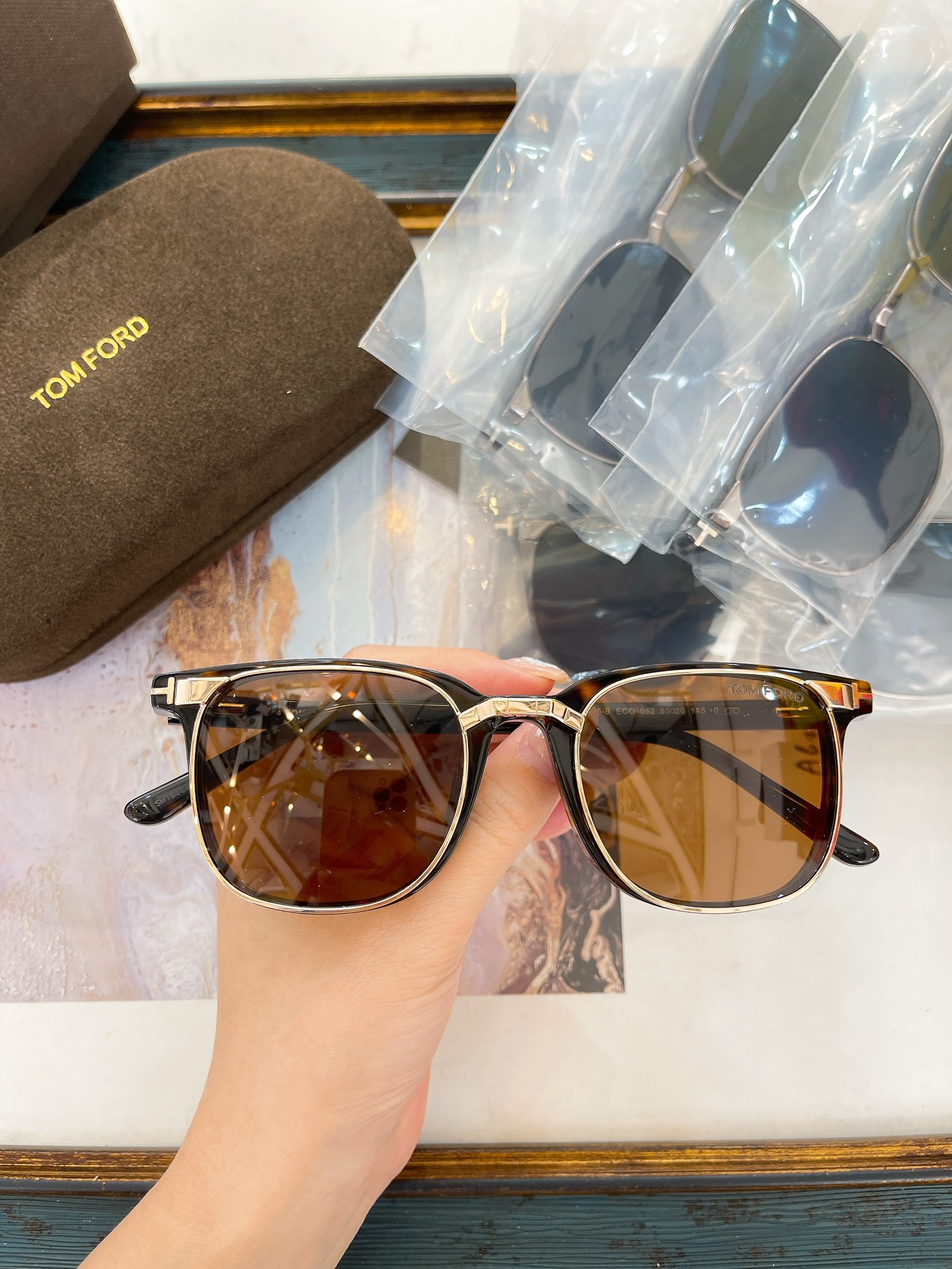 TOM FOR*💫💫💫MODEL：TF5916-B💫💫💫SIZE：50口20-145💫💫💫配送挂片~~