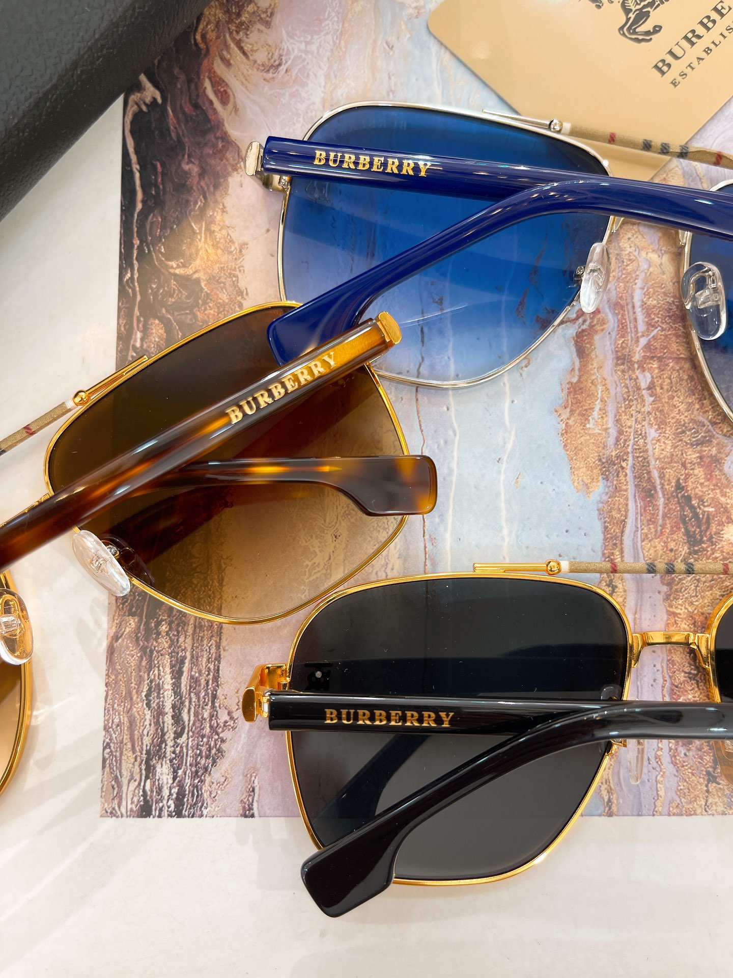 BURBERR*️️️MODELBE5441️️️SIZE61口15-145️️️