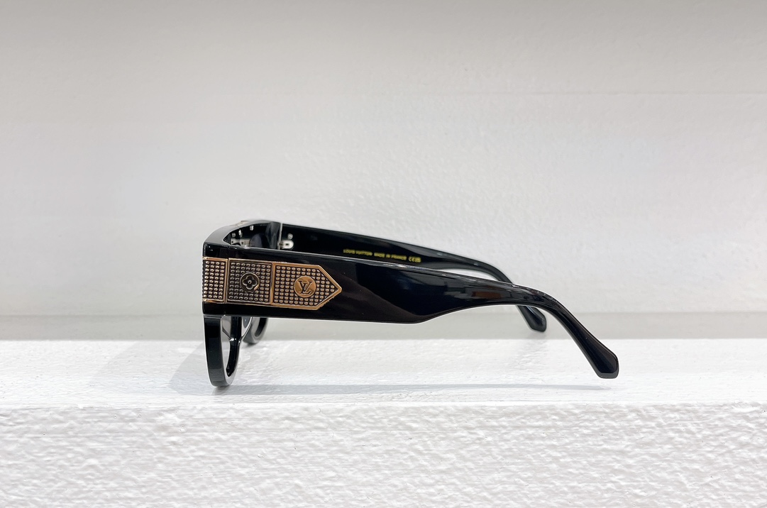 LOUISVUITTO*MODELZ2008USIZE56口16-153