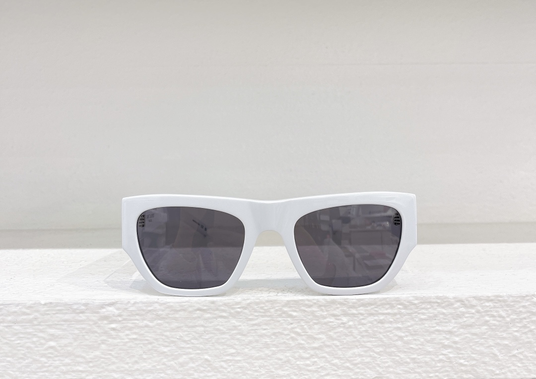 SAINTLAUREN*MODELSL740SIZE52口21-135