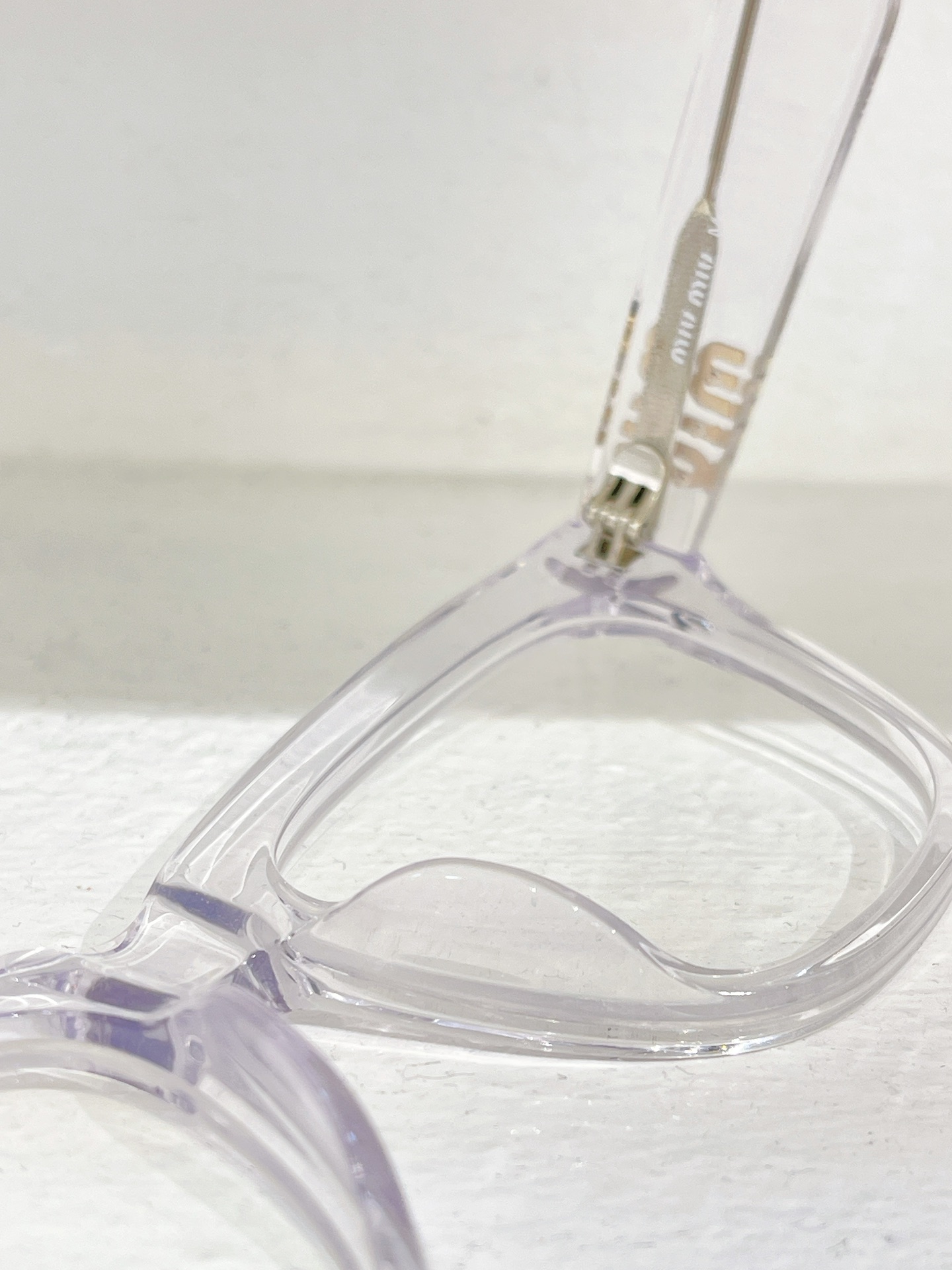 MIUM*MODEL:VMU03UVSIZE54口19-145