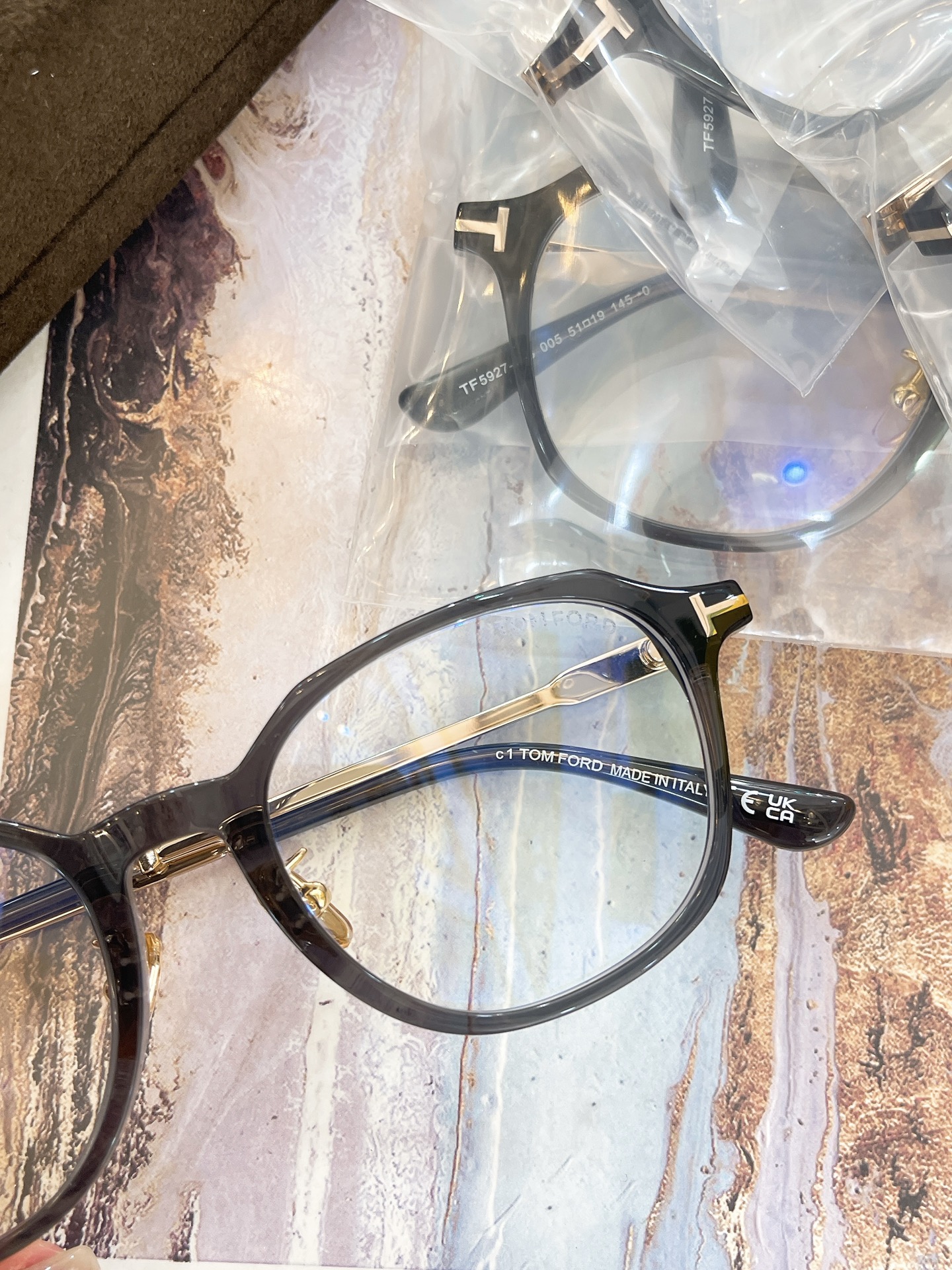  TOM FOR*✨✨✨MODEL：5927-D-B✨✨✨SIZE：51口17-145✨✨✨高版本~~