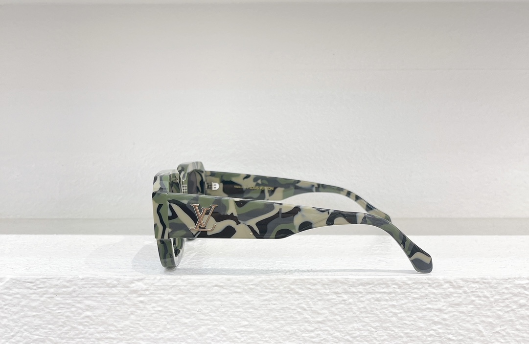 LOUISVUITTO*MODELZ2613ESIZE54口22-145