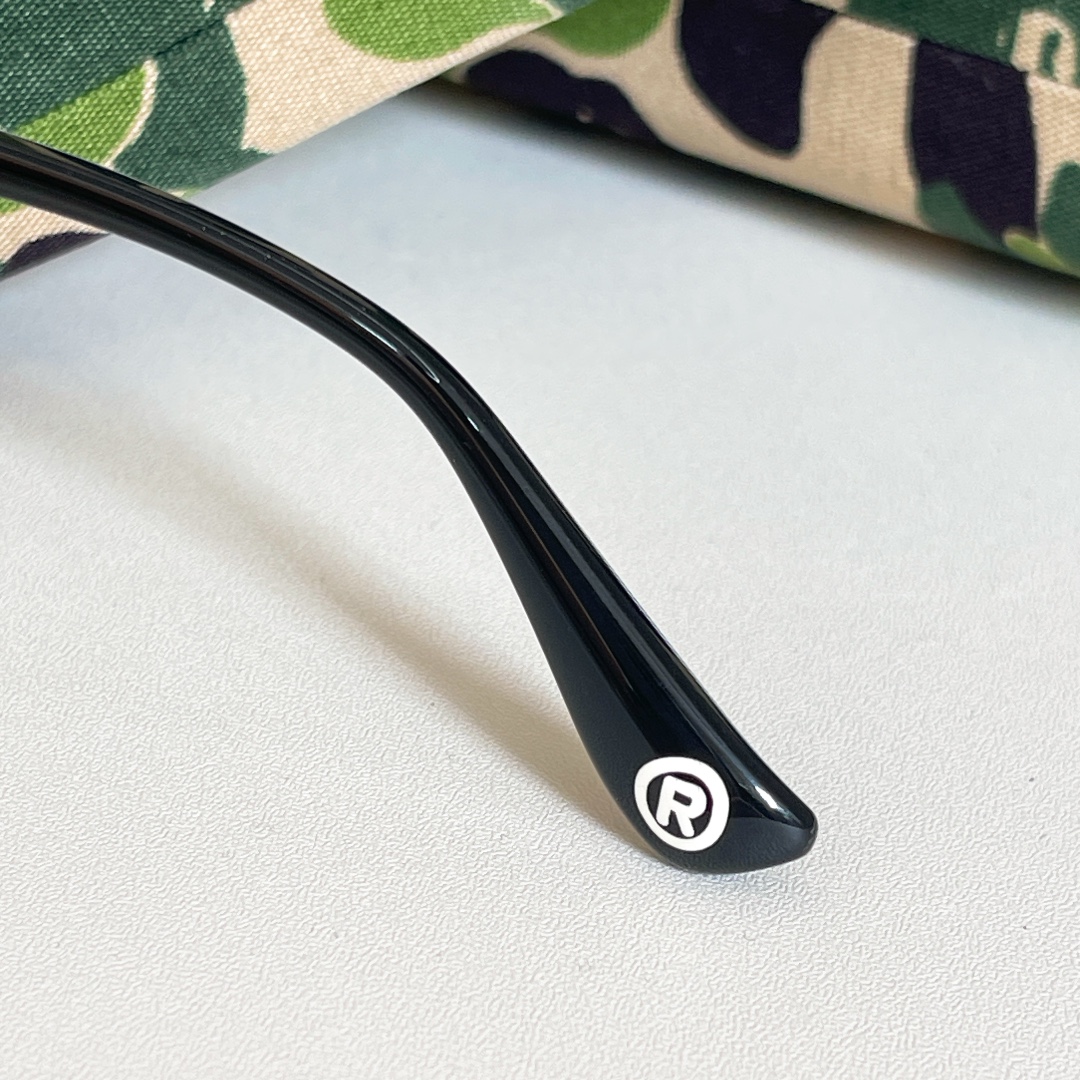  A BATHING APE🐵🐵🐵MODELBA13044🐵🐵🐵SIZE55口19-145🐵🐵🐵原装货品
