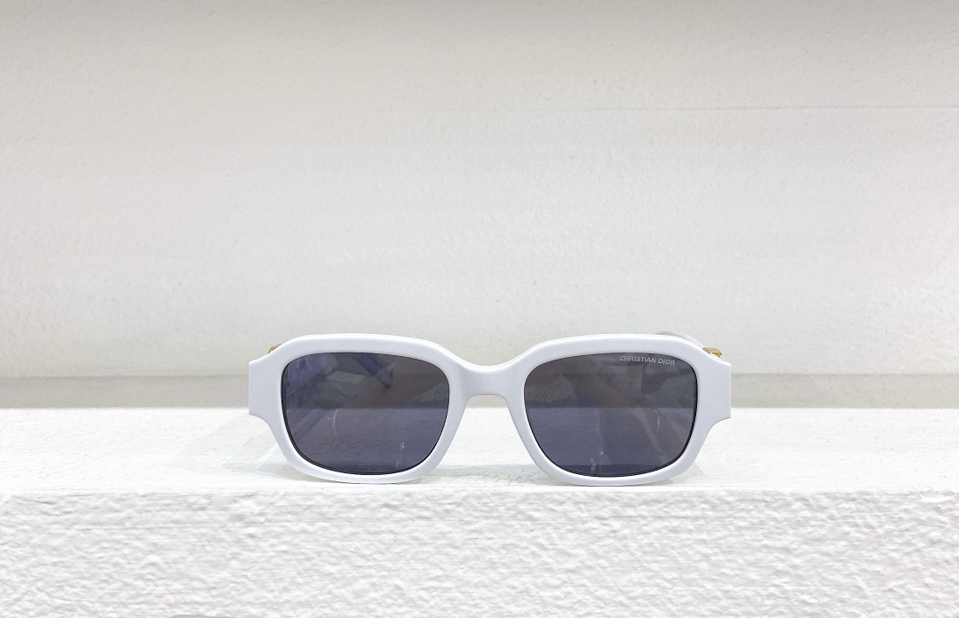 DIO*MODELDiorObliqueS2ISIZE52口20-145