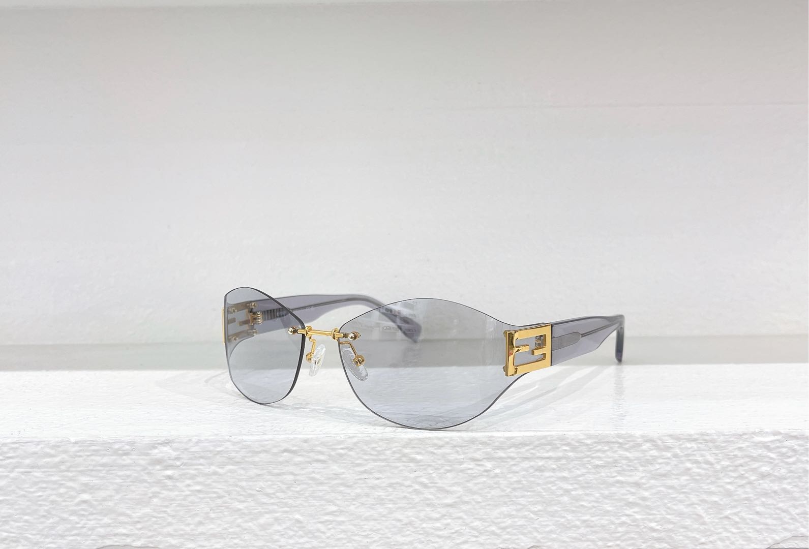 FEND*✨✨✨MODEL：FE40159U✨✨ SIZE：58口18-140✨✨✨