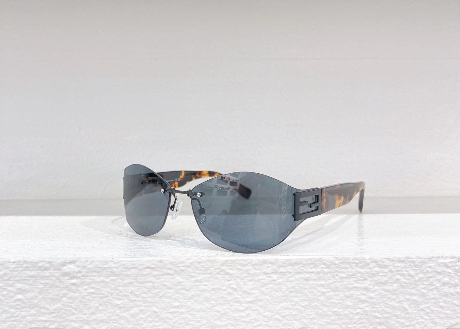 FEND*✨✨✨MODEL：FE40159U✨✨ SIZE：58口18-140✨✨✨