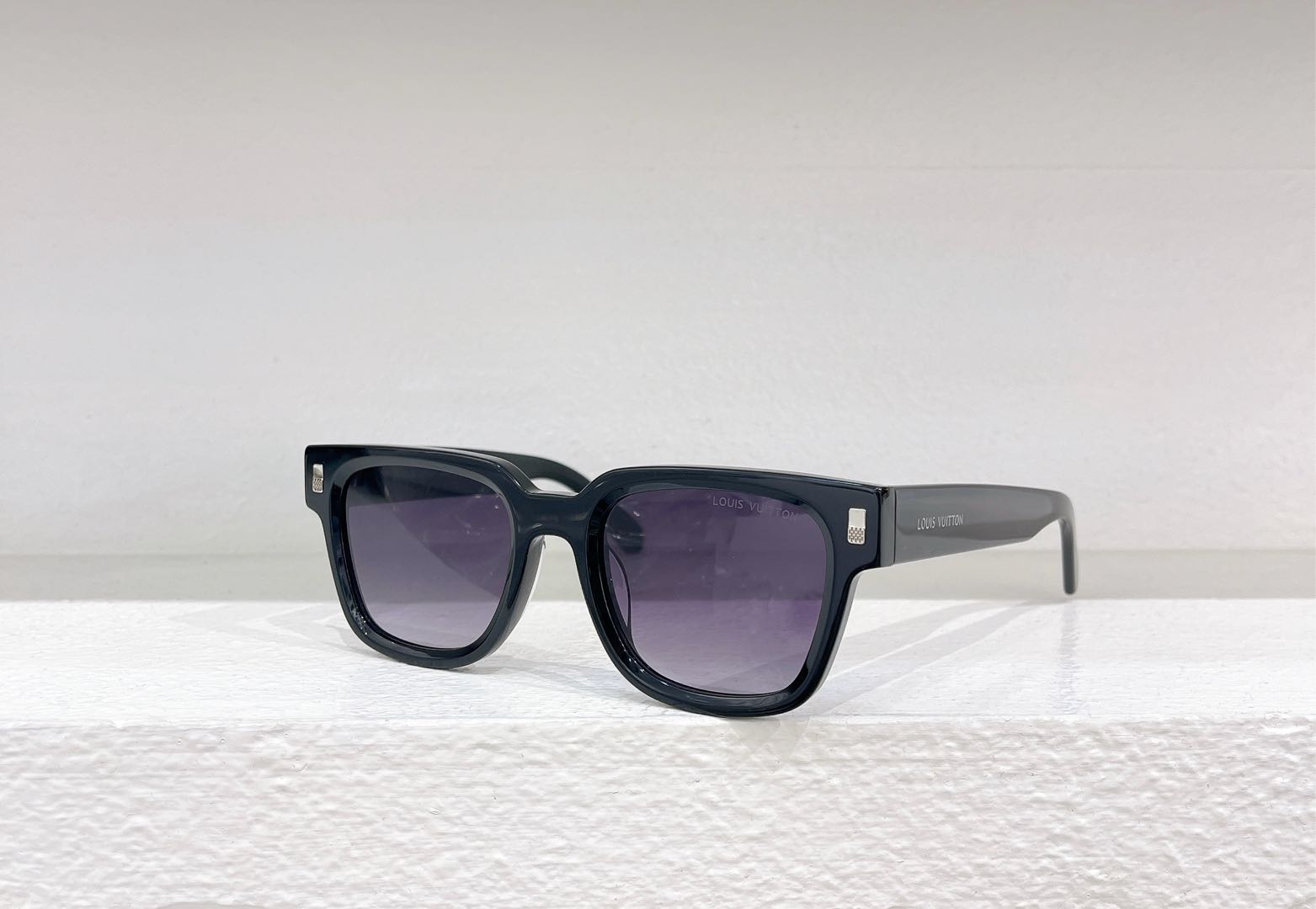 LOUIS VUITTO*🍁🍁🍁MODEL：Z2623E🍁🍁🍁SIZE：51口21-145🍁🍁🍁