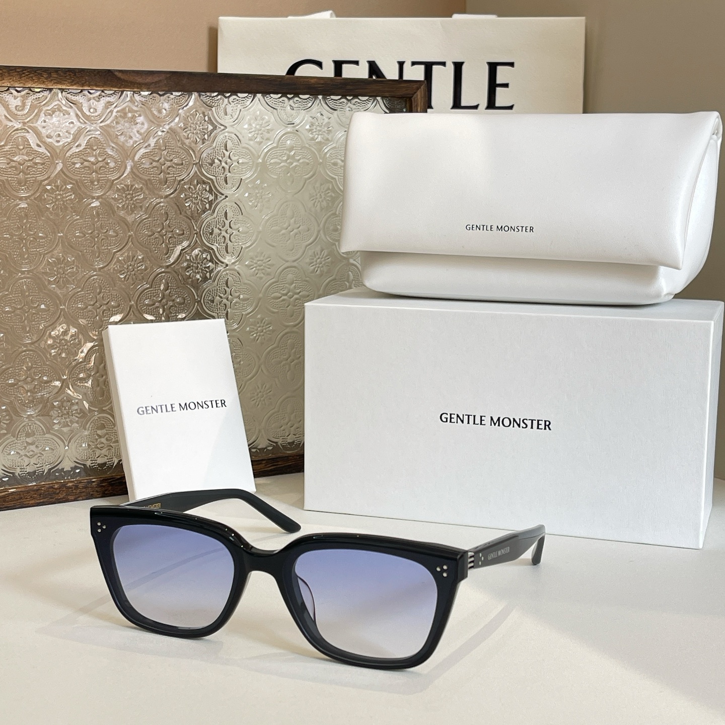  GENTLE MONSTE*🐼🐼🐼MODEL：NUMER🐼🐼🐼SIZE：64口18-146🐼🐼🐼高版本