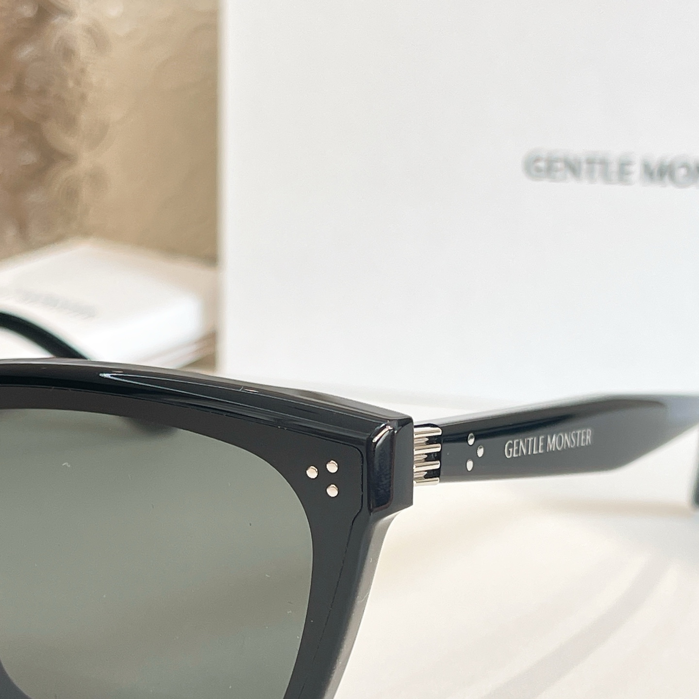  GENTLE MONSTE*🐼🐼🐼MODEL：NUMER🐼🐼🐼SIZE：64口18-146🐼🐼🐼高版本