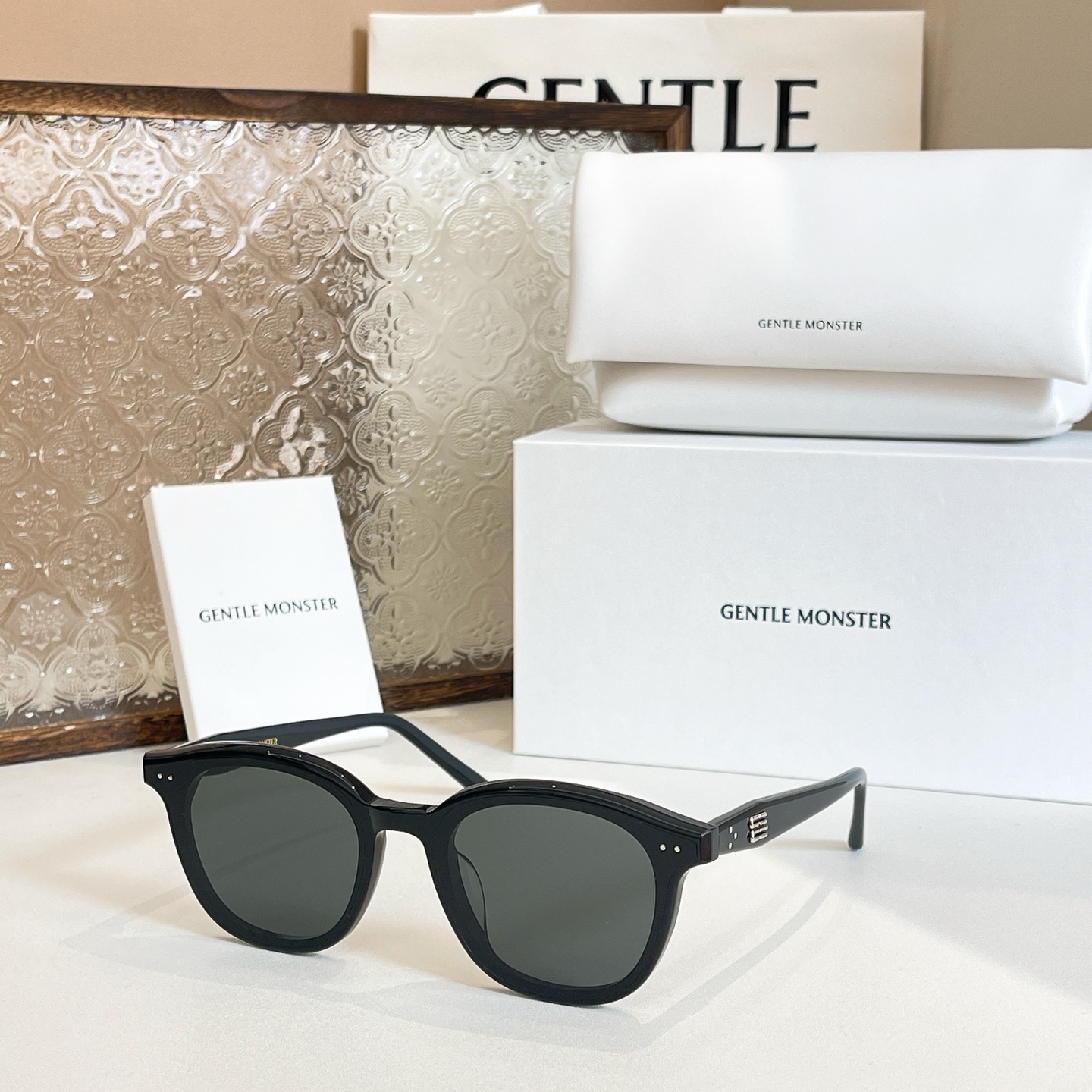  GENTLE MONSTE*🐼🐼🐼MODEL：JUDE🐼🐼🐼SIZE：64口18-147🐼🐼🐼高版本~