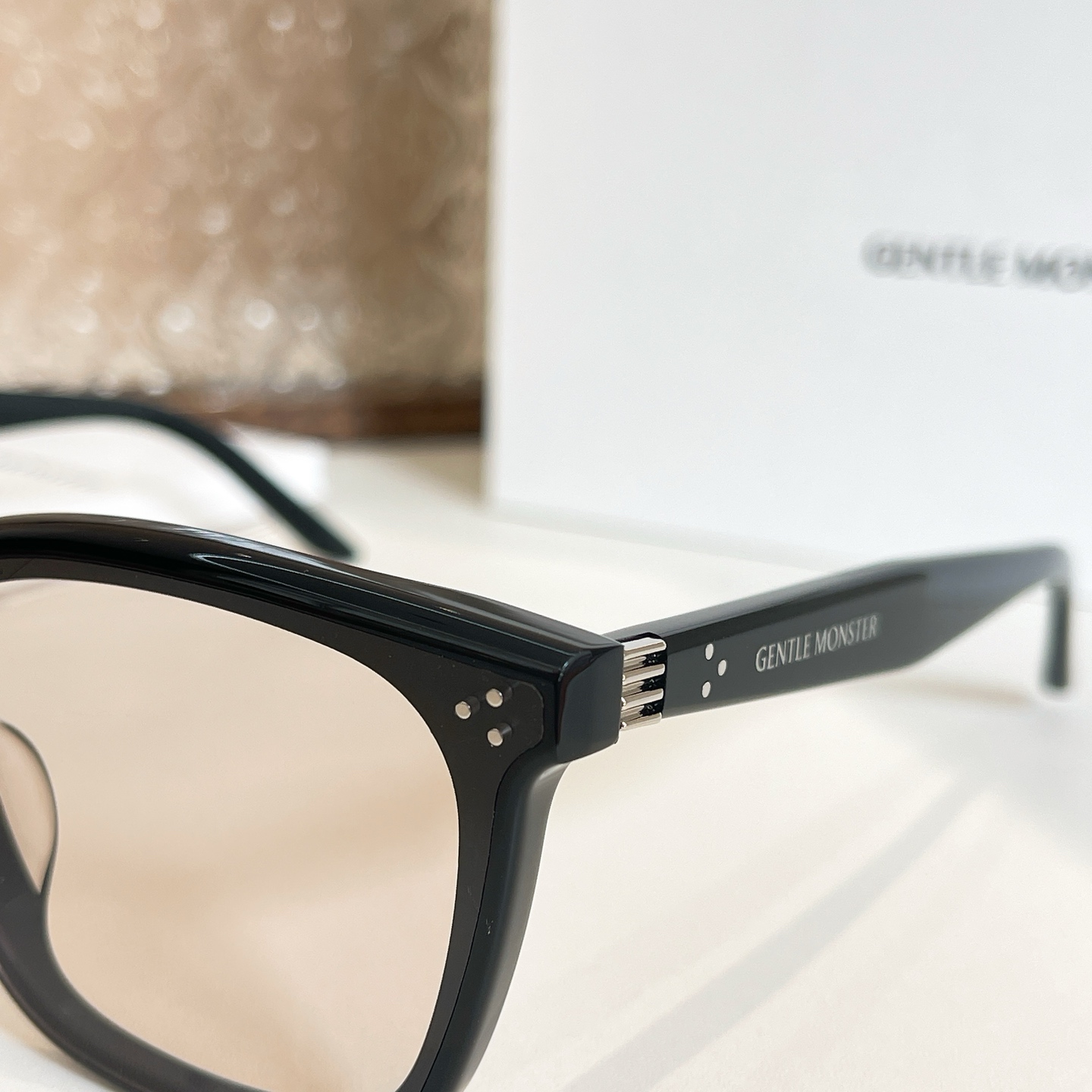  GENTLE MONSTE*🐼🐼🐼MODEL：BY ROW🐼🐼🐼SIZE：62口18-140🐼🐼🐼高版