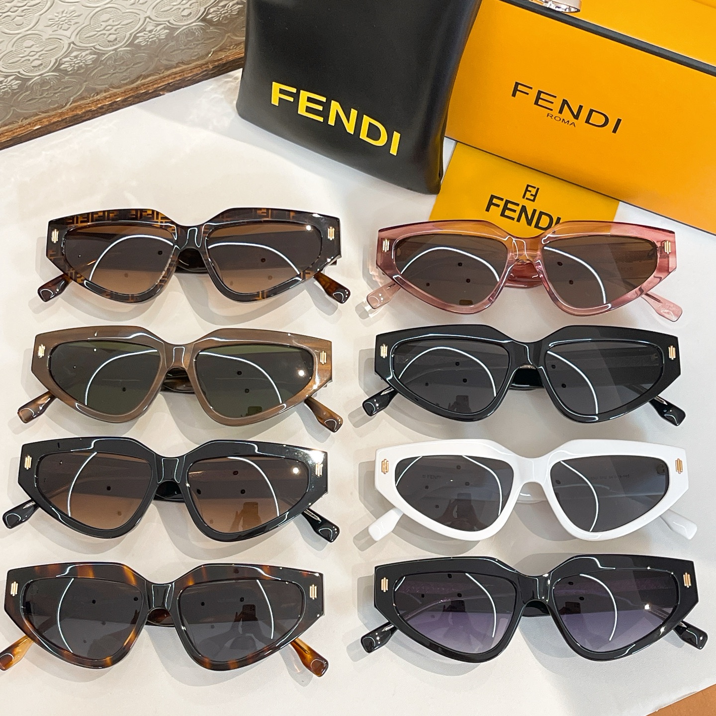 FEND*✨✨✨MODEL FE40163U✨✨✨SIZE59口15-135✨✨✨