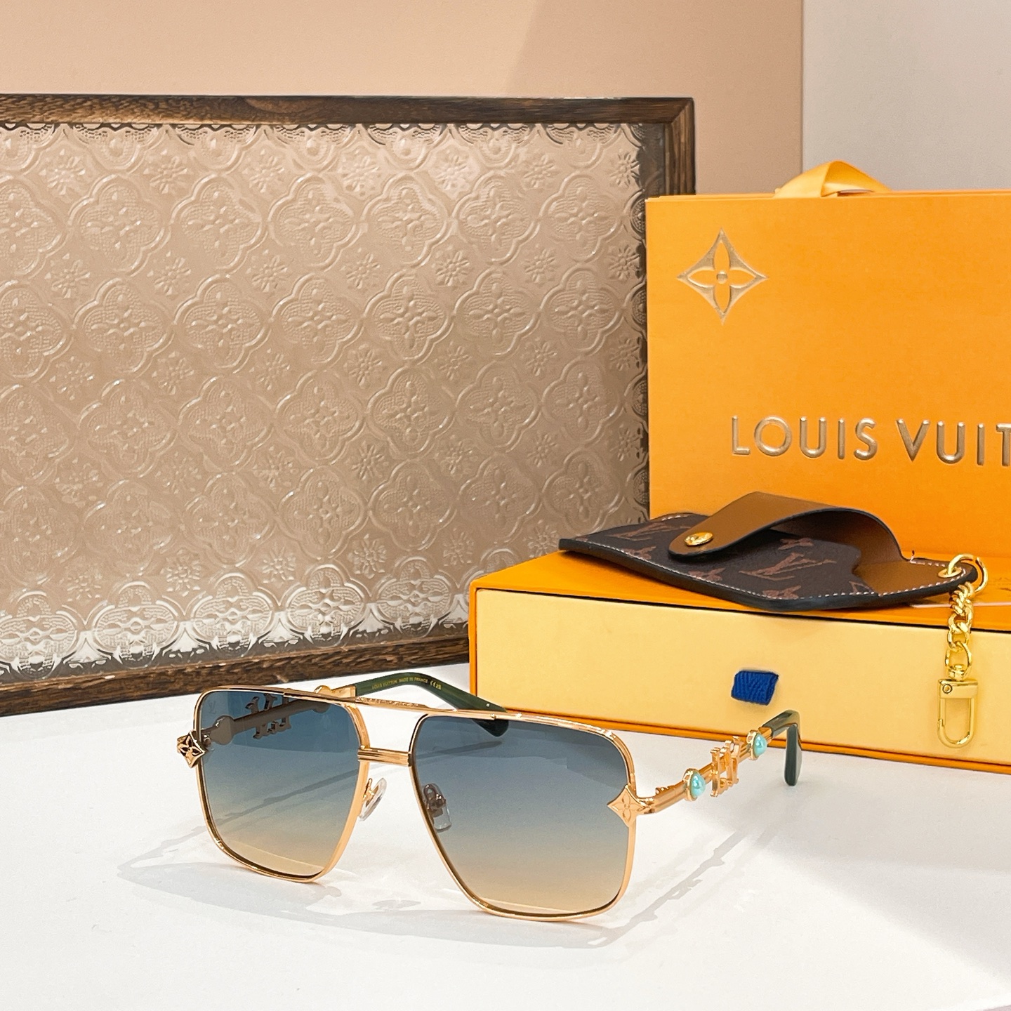 LOUIS VUITTO*🌟🌟🌟MODEL：Z2024U🌟🌟🌟SIZE：57口16-145🌟🌟🌟