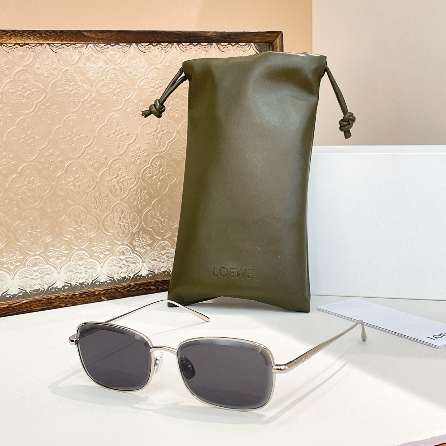 ￼  LOEWE🌟🌟🌟MODEL：LW40159U🌟🌟🌟SIZE：55口17-140🌟🌟🌟