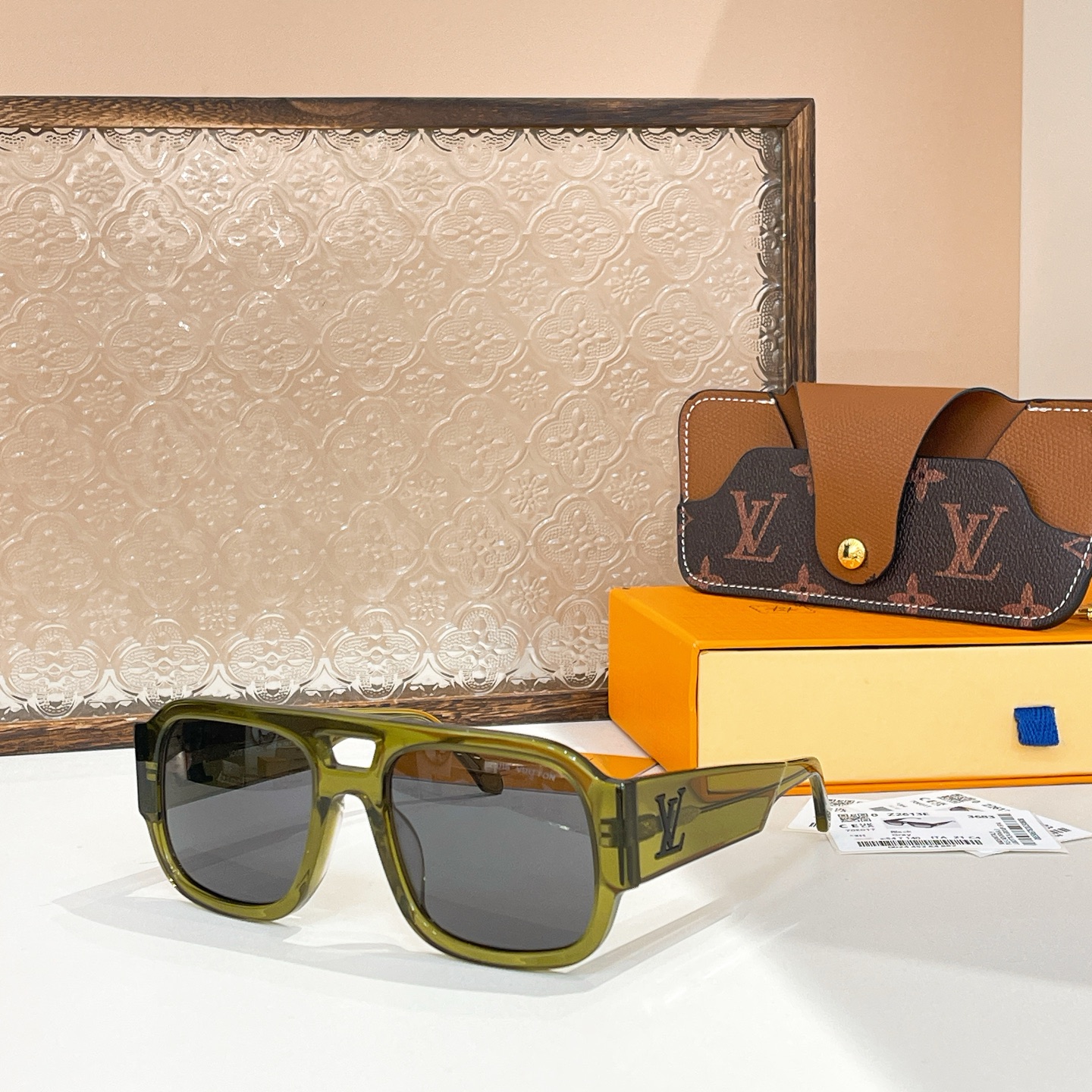  LOUIS VUITTON✨✨✨MODEL：Z2613E✨✨✨ SIZE：54口21-140✨✨✨
