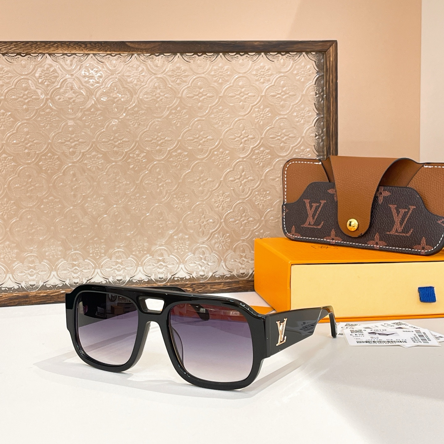  LOUIS VUITTON✨✨✨MODEL：Z2613E✨✨✨ SIZE：54口21-140✨✨✨