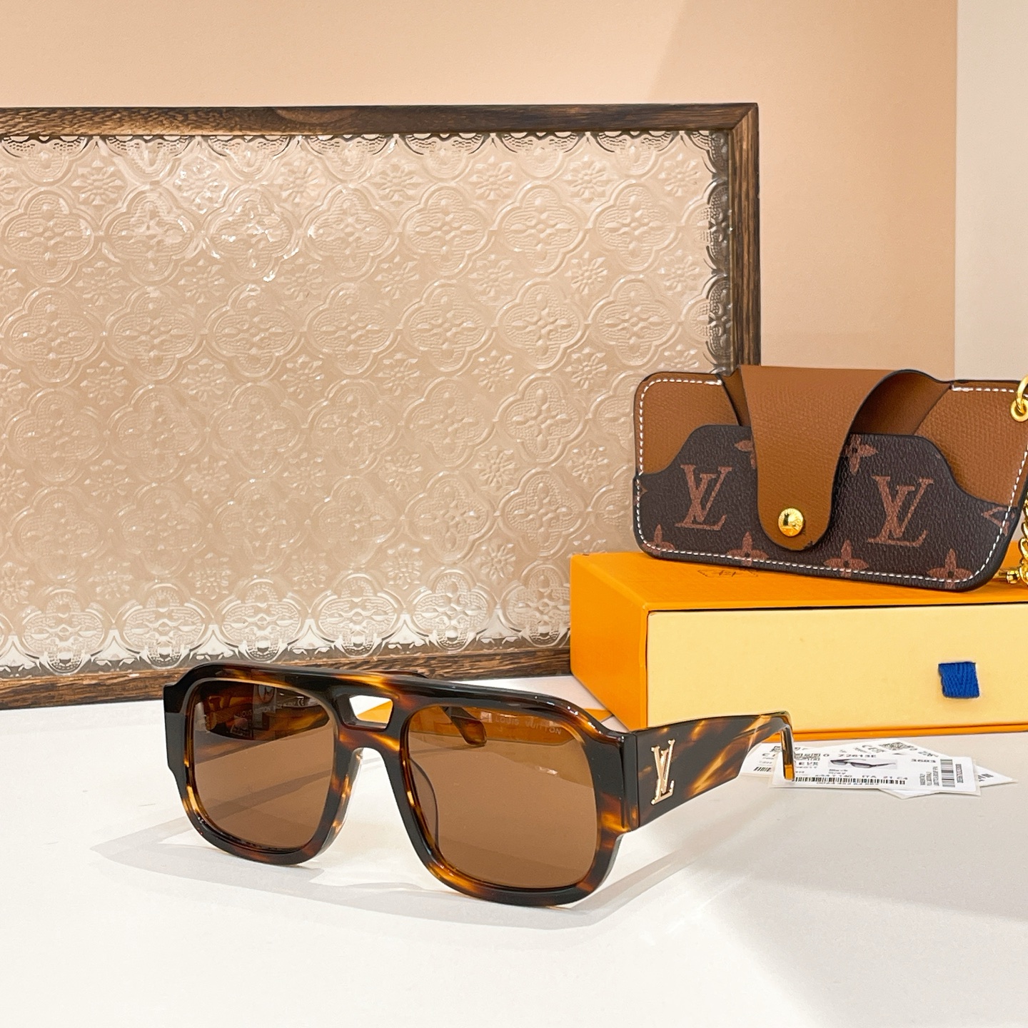 LOUIS VUITTON✨✨✨MODEL：Z2613E✨✨✨ SIZE：54口21-140✨✨✨