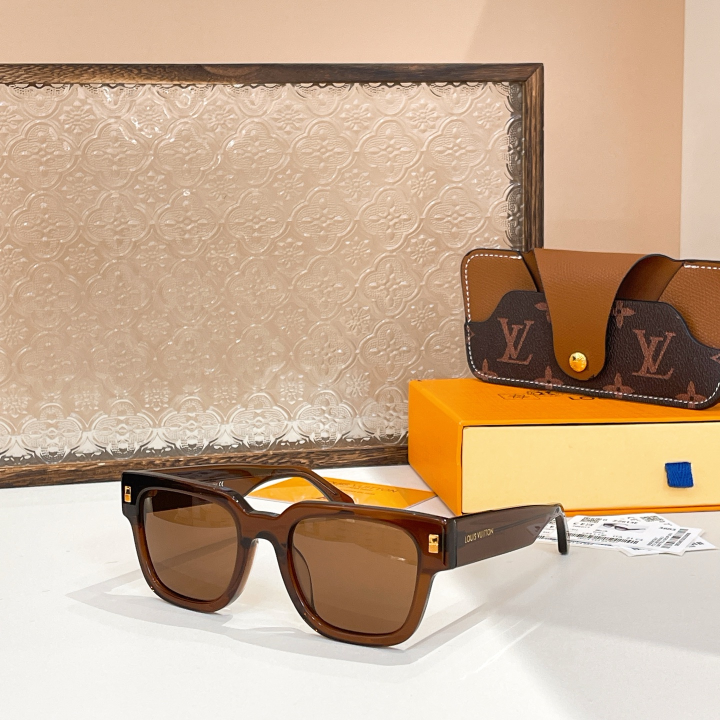  LOUIS VUITTON✨✨✨MODEL：Z2622E✨✨✨ SIZE：52口23-140✨✨✨