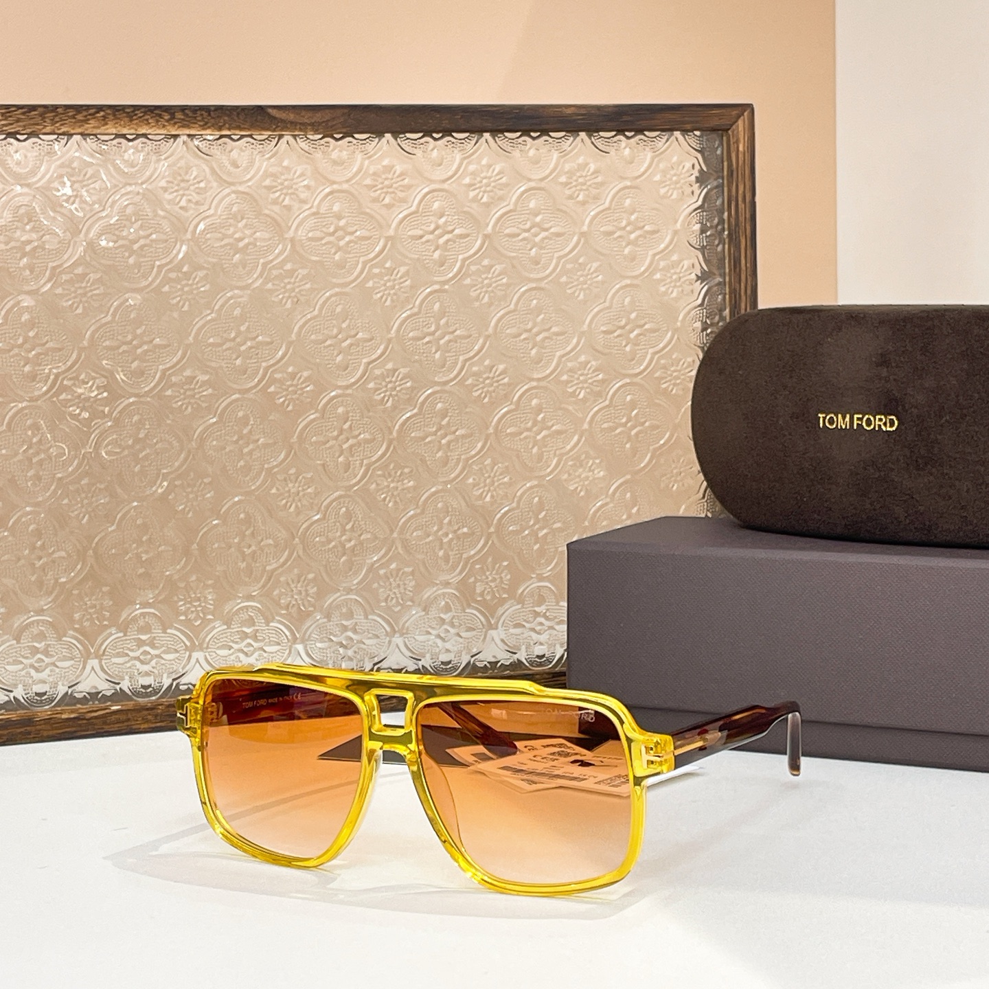 ￼ TOM FORD✨✨✨MODEL：TF1177-k✨✨✨SIZE：59口15-145✨✨✨