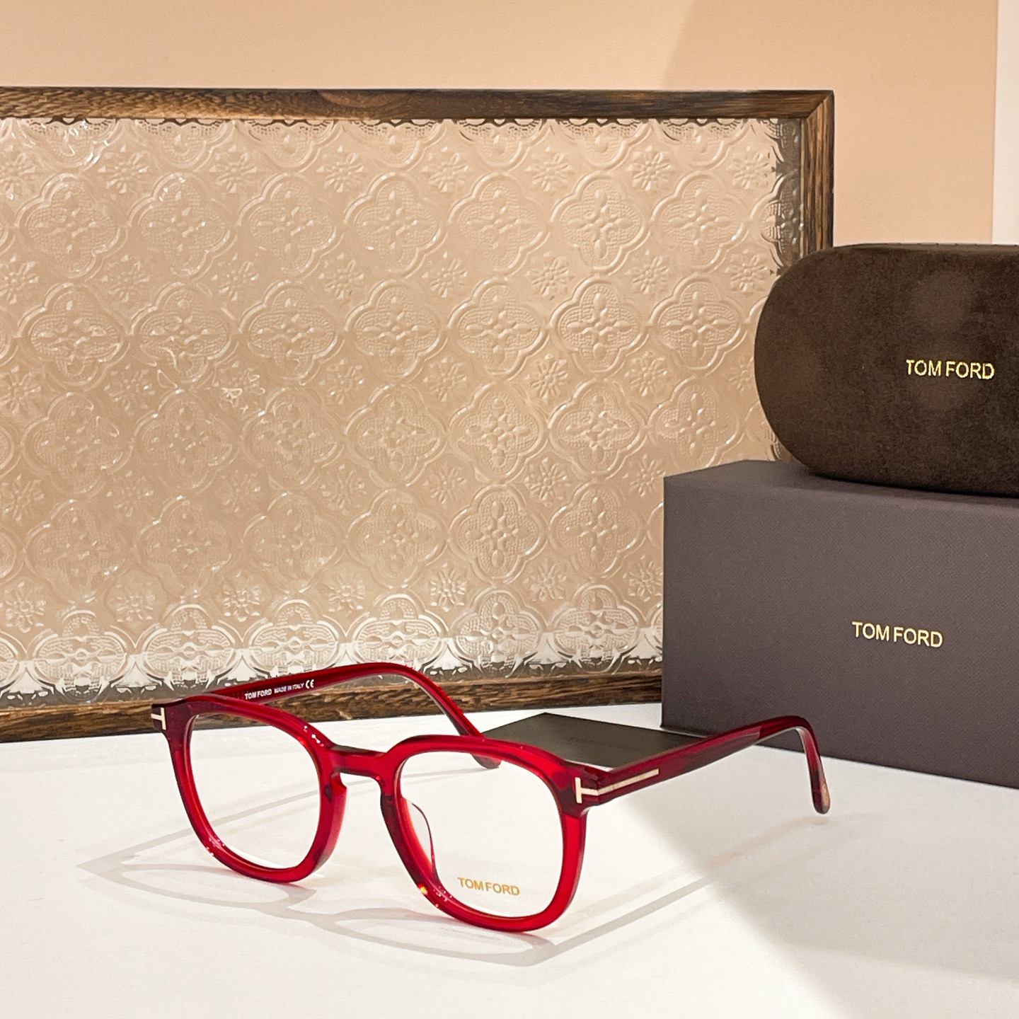  TOM FORD✨✨✨MODEL：TF0975✨✨✨SIZE：52口23-145✨✨✨