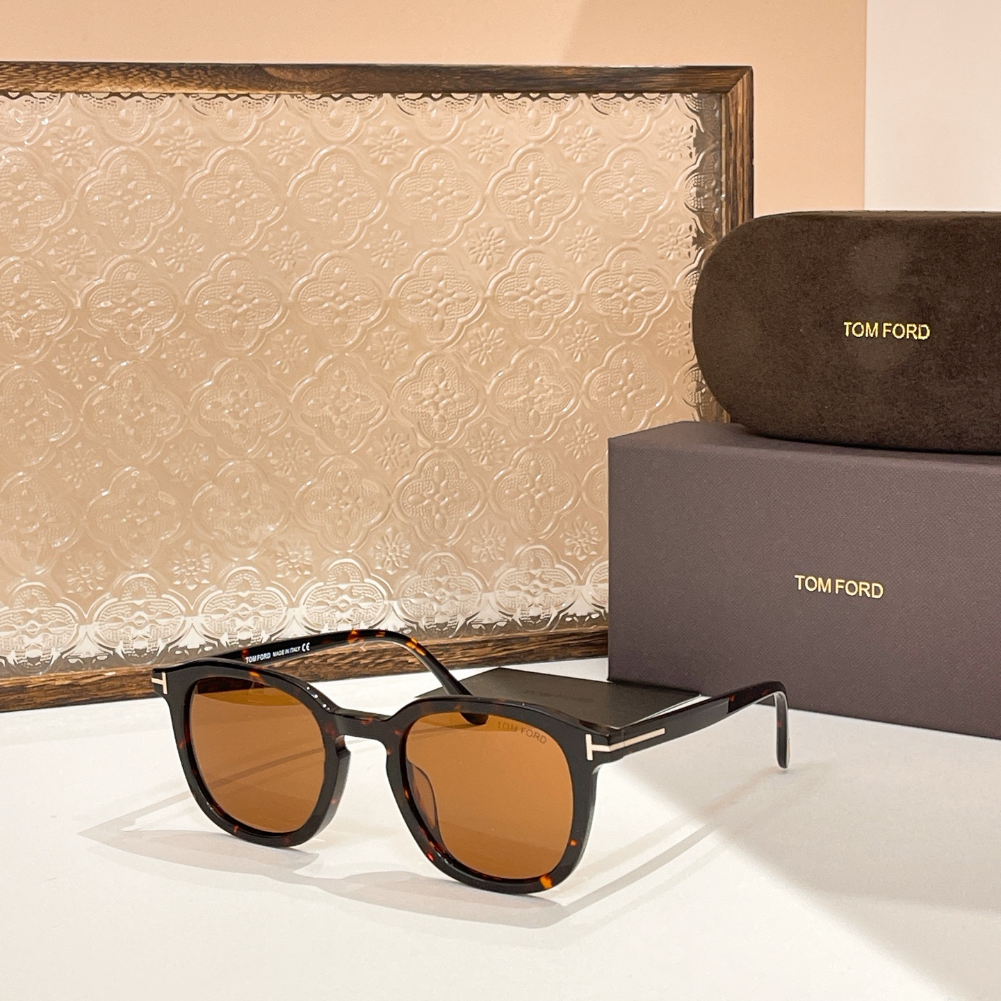  TOM FORD✨✨✨MODEL：TF0975✨✨✨SIZE：52口23-145✨✨✨