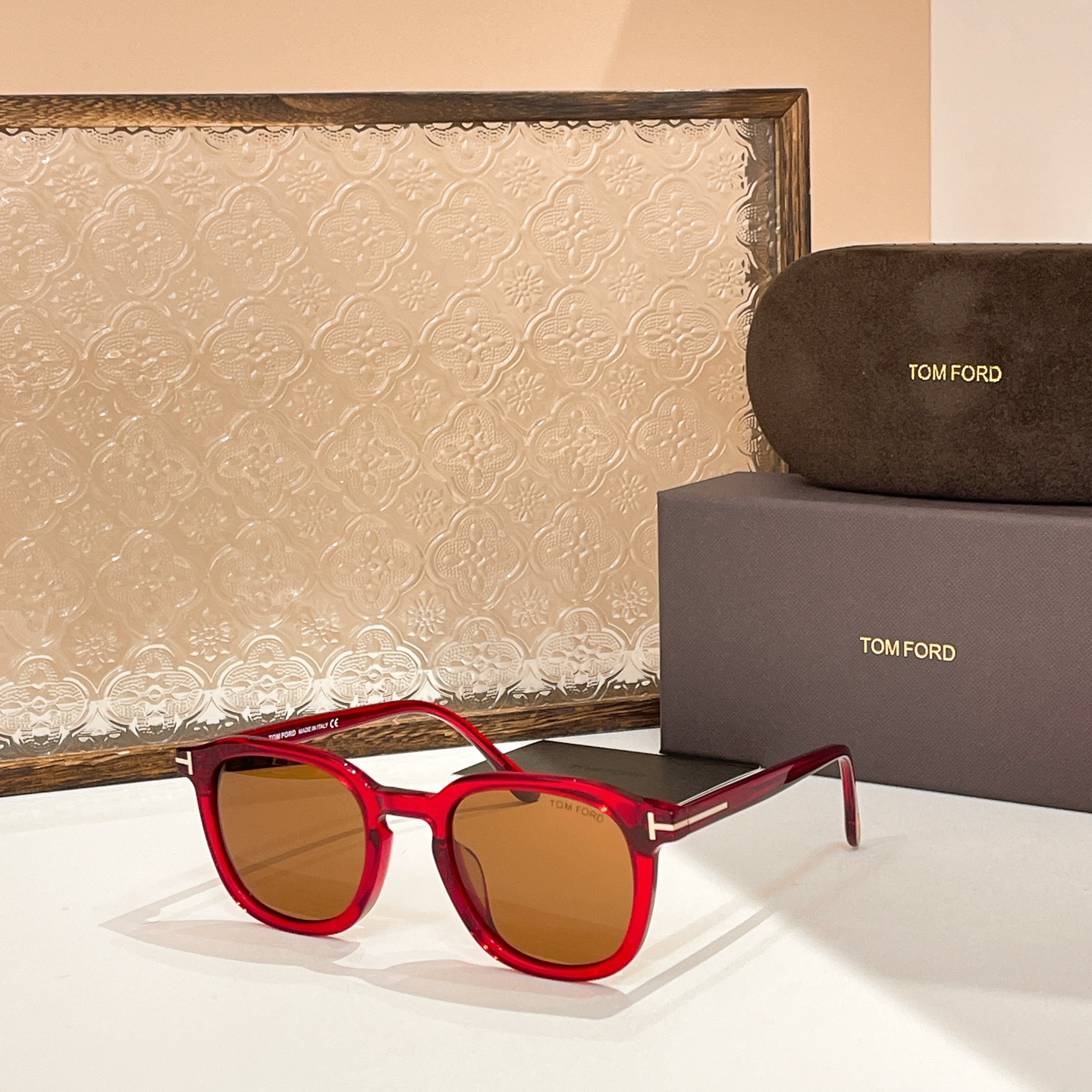  TOM FORD✨✨✨MODEL：TF0975✨✨✨SIZE：52口23-145✨✨✨