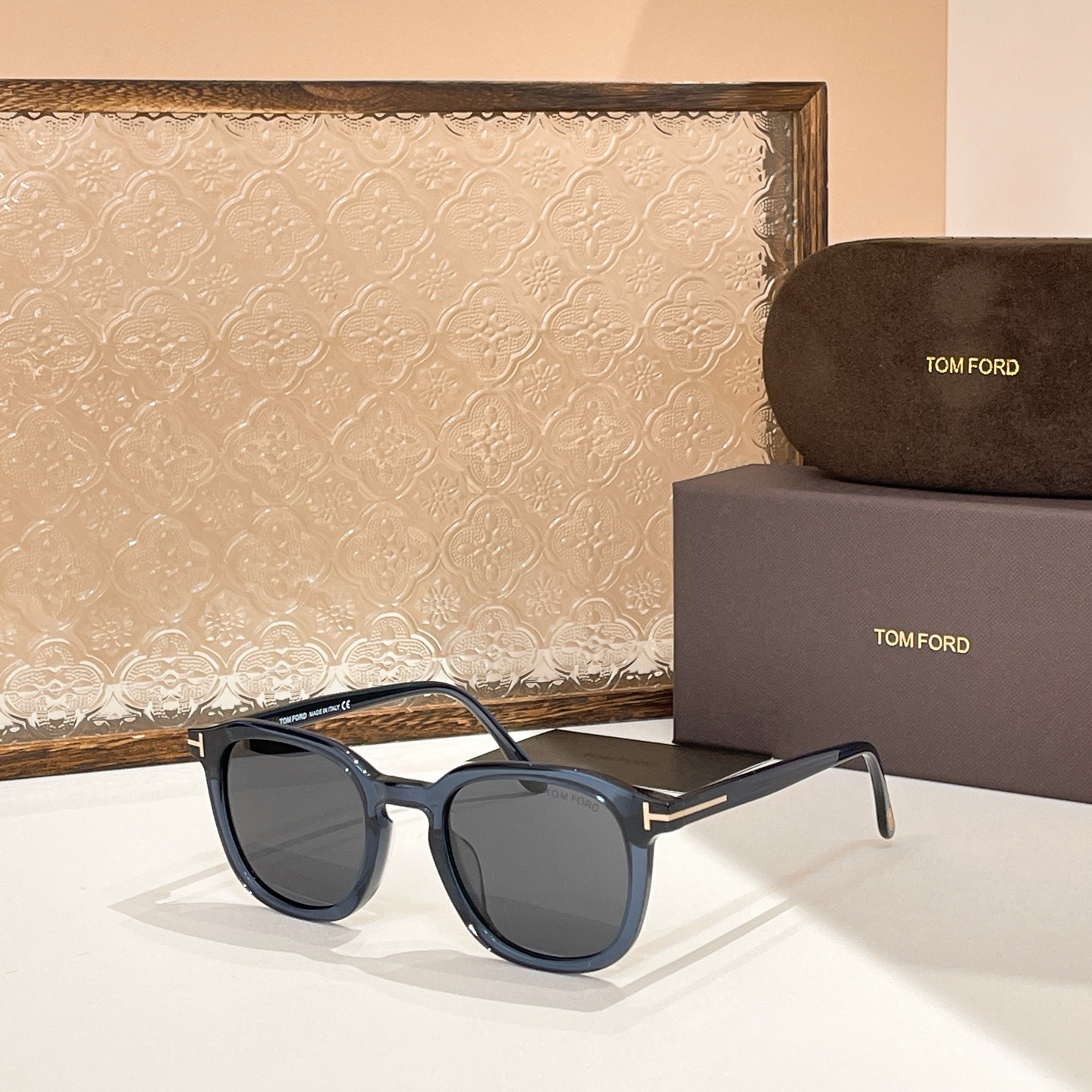  TOM FORD✨✨✨MODEL：TF0975✨✨✨SIZE：52口23-145✨✨✨