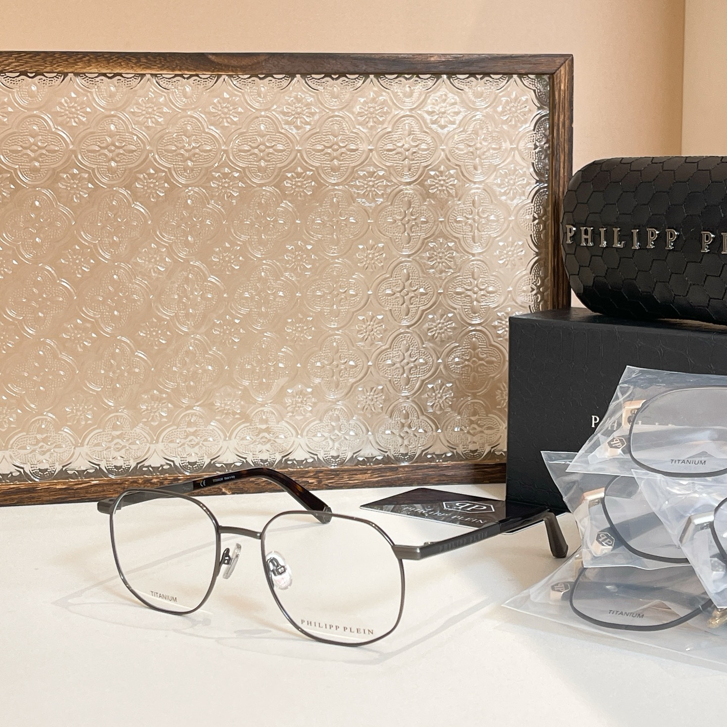  PHILIPP PLEIN🌟🌟🌟MODELVP🌟🌟🌟SIZE53口19-145🌟🌟🌟高版本～～钛～～
