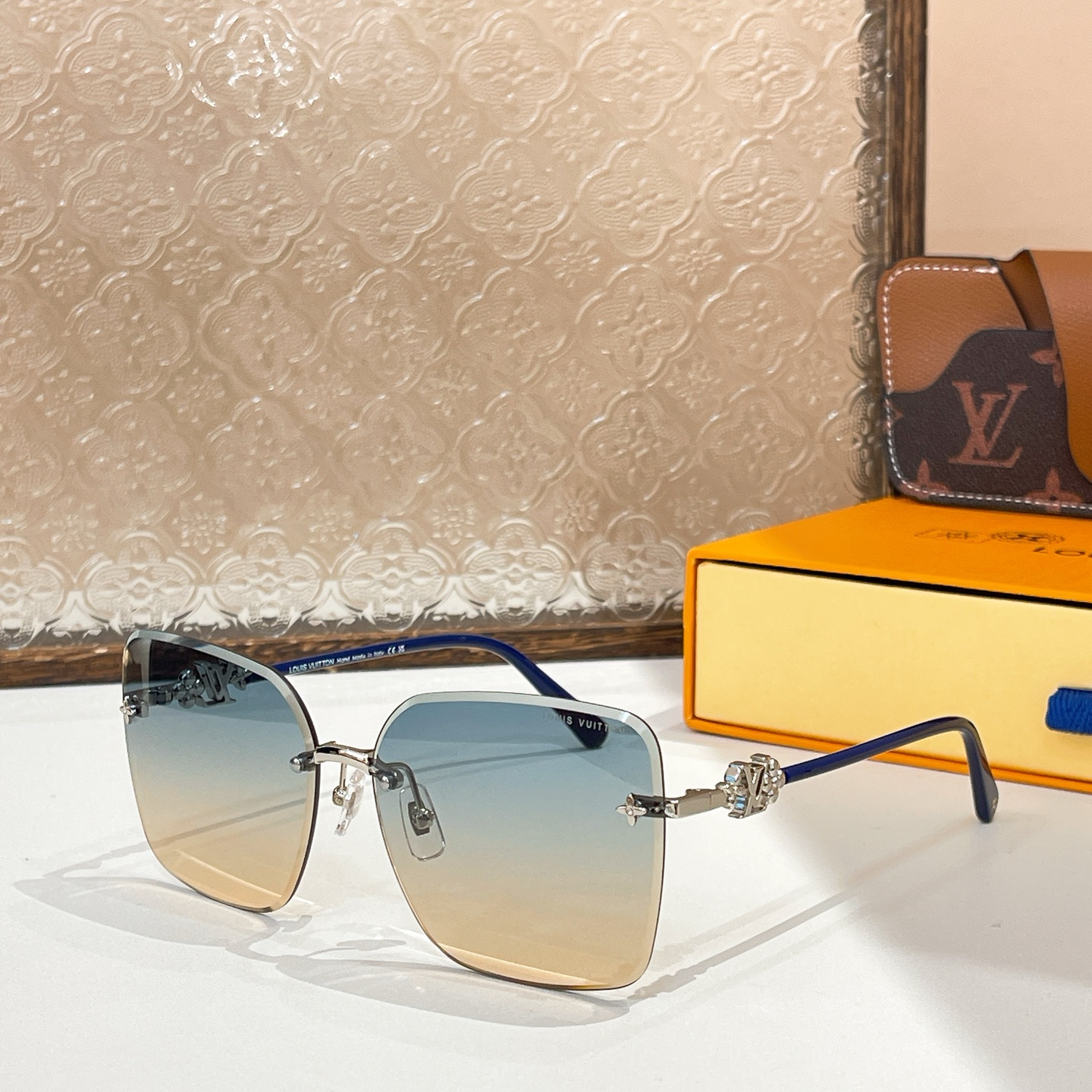  LOUIS VUITTO*✨✨✨MODEL：Z1313✨✨✨ SIZE：62口14-145✨✨✨
