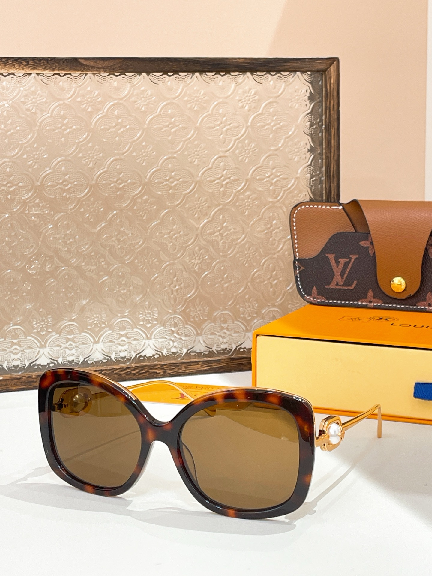  LOUIS VUITTO*🌟🌟🌟MODEL：Z1932E🌟🌟🌟SIZE：58口18-145🌟🌟🌟