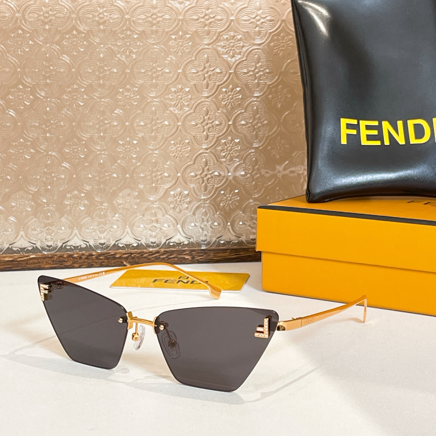 FEND*✨✨✨MODEL FE40047 ✨✨✨SIZE59口15-135✨✨✨