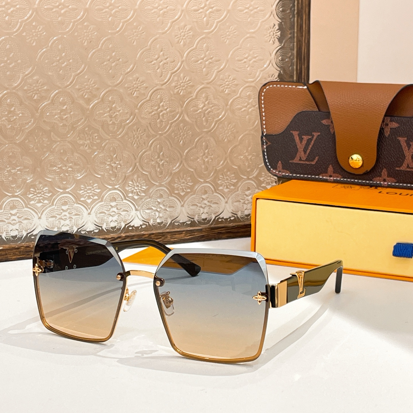 LOUIS VUITTO*🌟🌟🌟MODEL：Z1876🌟🌟🌟SIZE：60口16-145🌟🌟🌟
