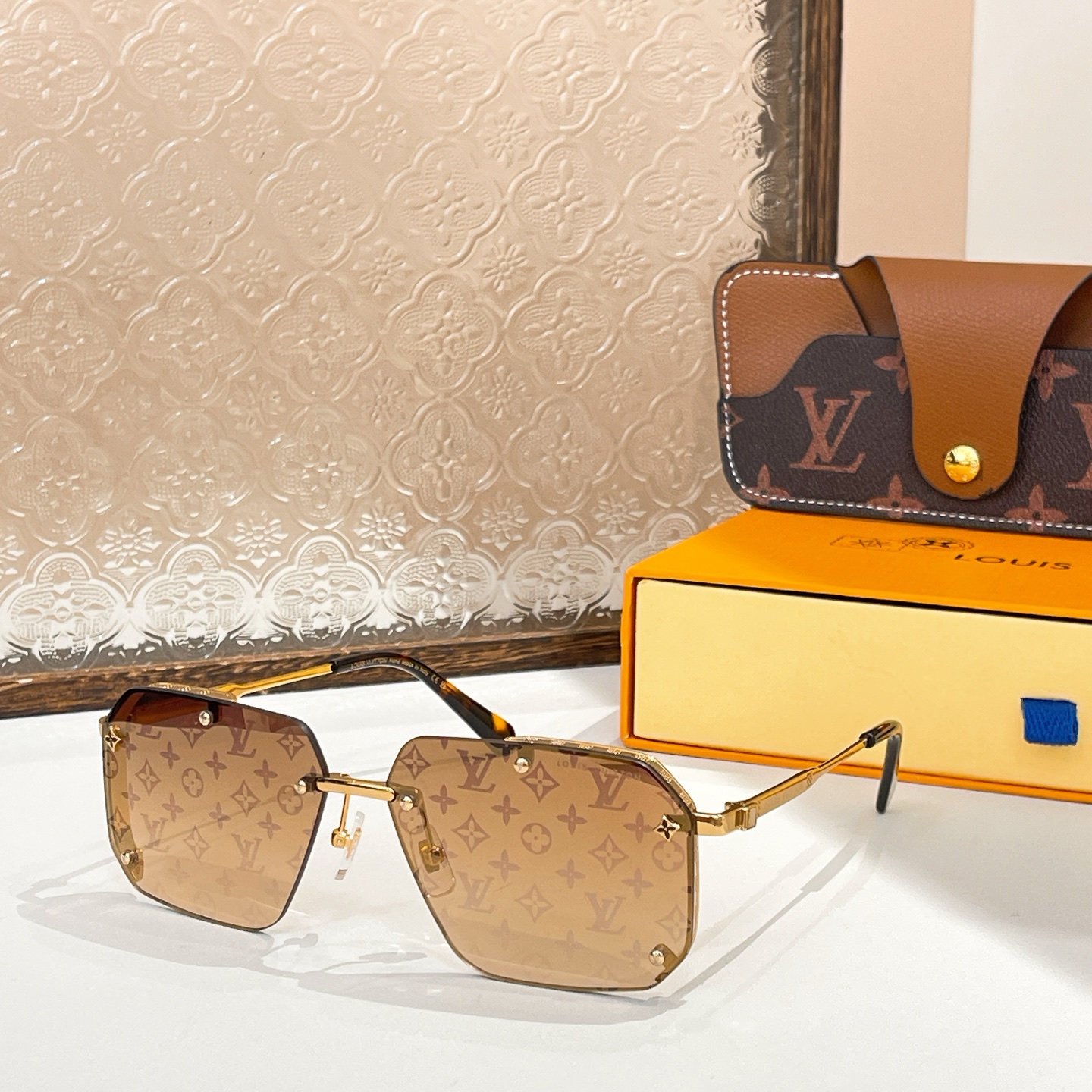 LOUIS VUITTO*🌟🌟🌟MODEL：Z1307🌟🌟🌟SIZE：61口14-145🌟🌟🌟