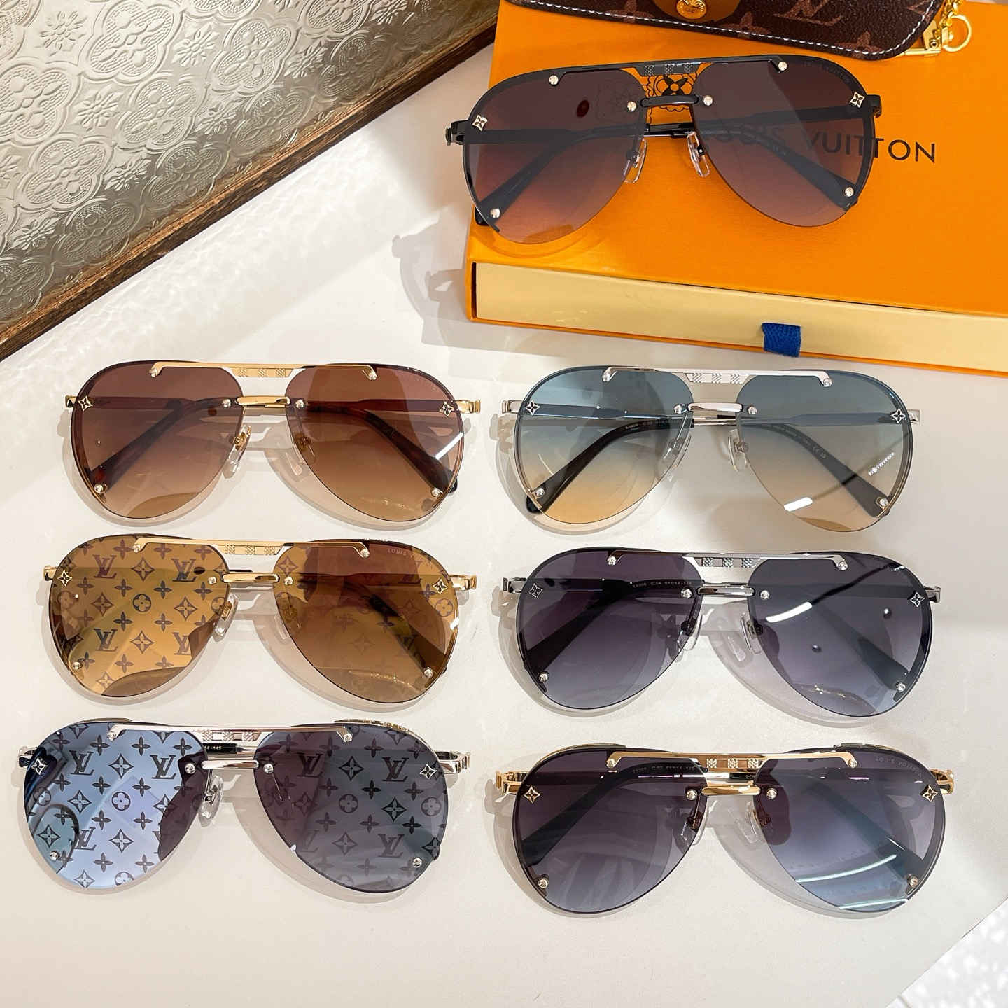 LOUIS VUITTO*🌟🌟🌟MODEL：Z1306🌟🌟🌟SIZE：61口14-145🌟🌟🌟