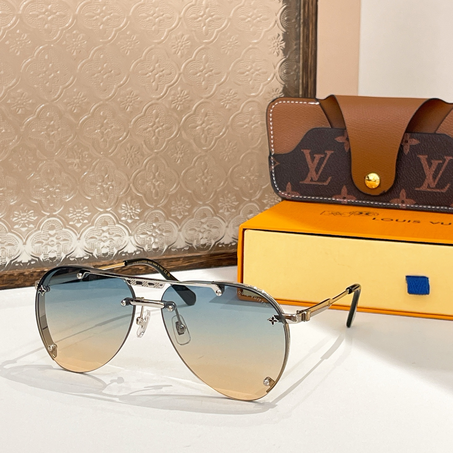 LOUIS VUITTO*🌟🌟🌟MODEL：Z1306🌟🌟🌟SIZE：61口14-145🌟🌟🌟