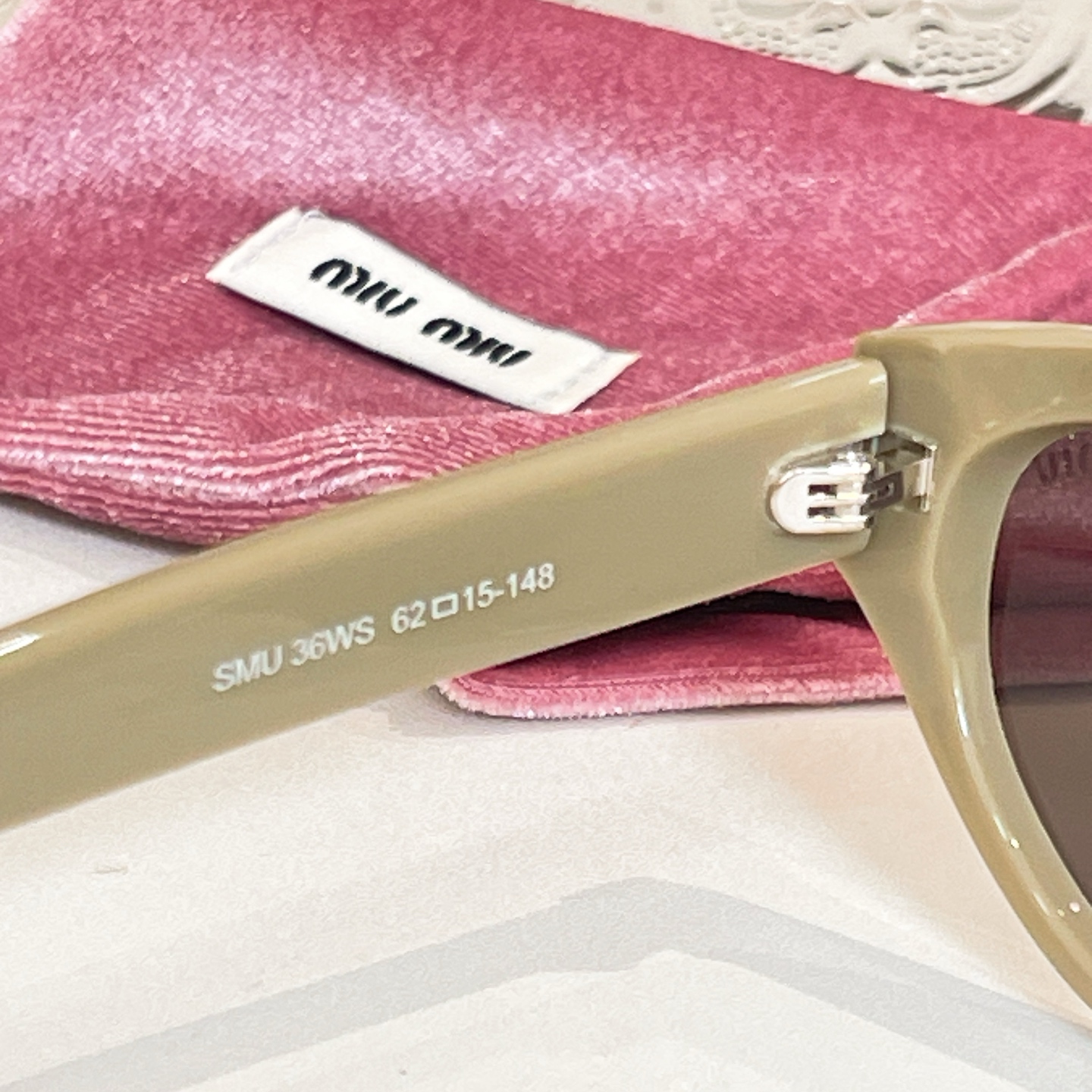 MIU M*🎀🎀🎀MODEL SMU 36WS 🎀🎀🎀SIZE：56口17-140🎀🎀🎀