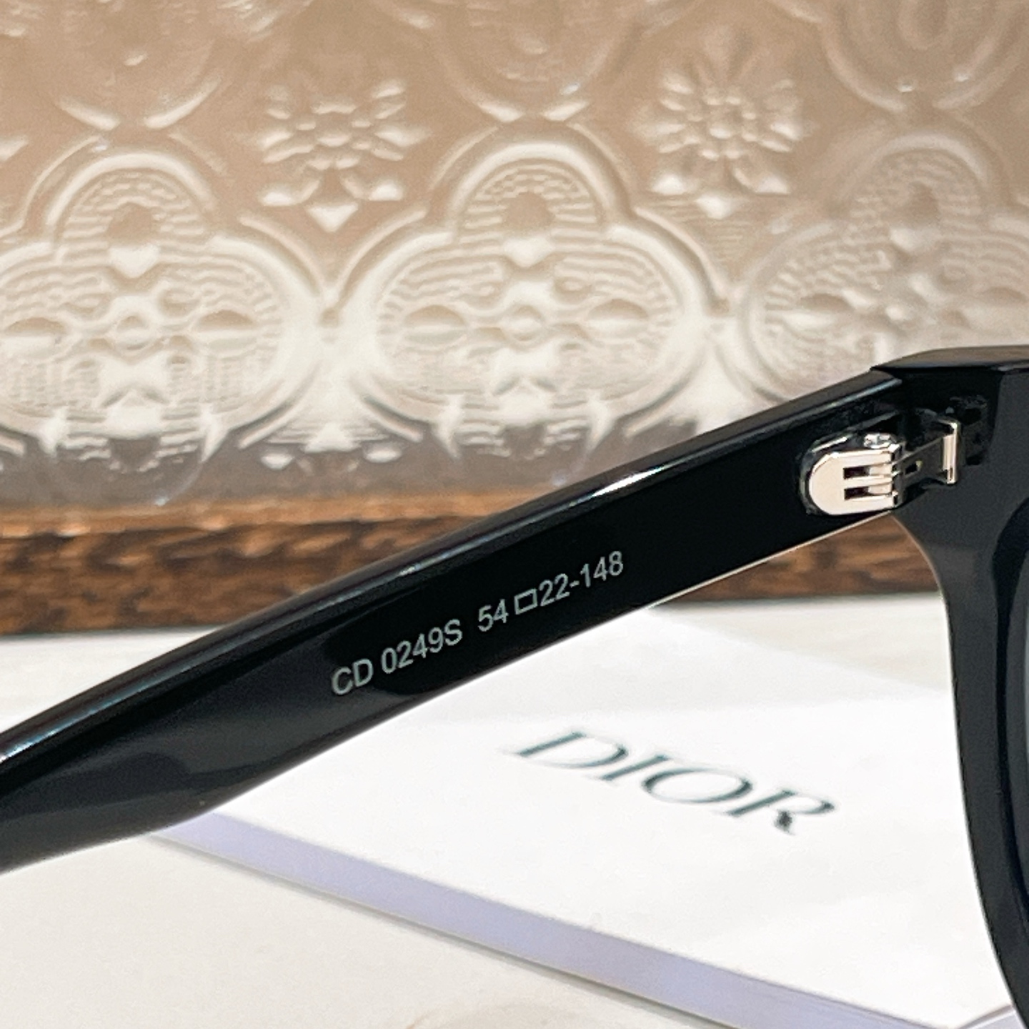 DIOR✨✨✨MODEL CD 0249S ✨✨✨SIZE：54口22-148✨✨