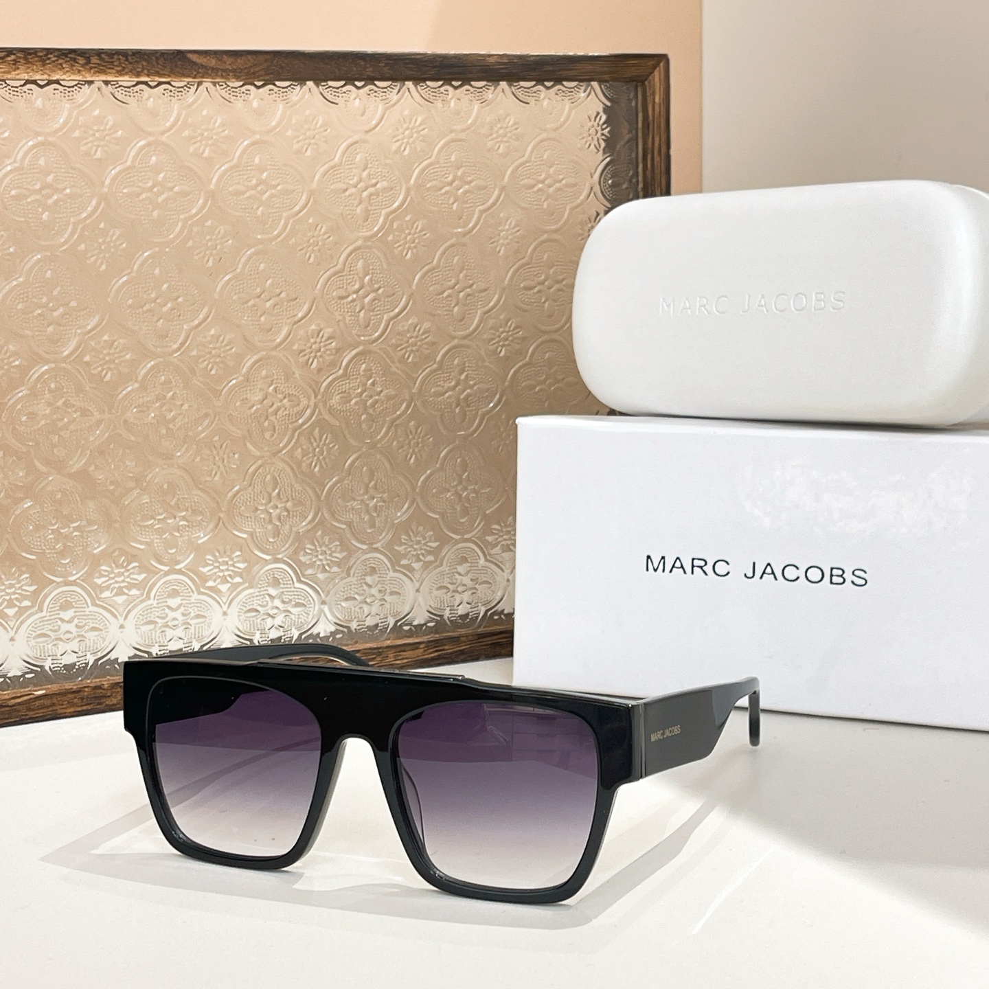 MARC JACOB*✨✨✨MODEL MARC 757/S✨✨✨SIZE 54口19-145✨✨✨