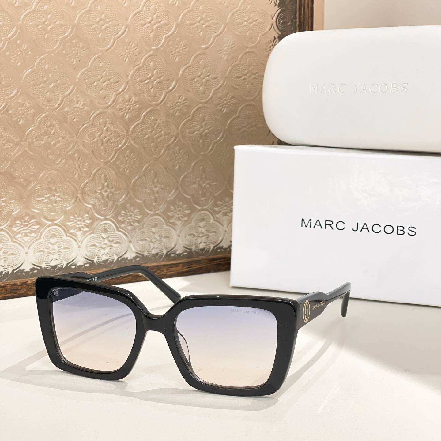 MARC JACOB*✨✨✨MODEL MARC 733/S✨✨✨SIZE 53口19-145✨✨✨