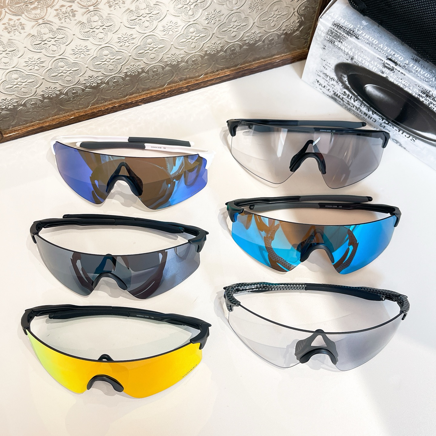OAKLE*⚜️⚜️⚜️MODEL：OO9454⚜️⚜️⚜️SIZE：125⚜️⚜️⚜️透明是变色片~~
