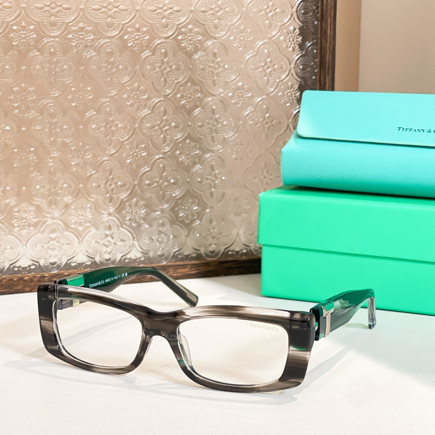 TIFFANY&Co.✨✨✨MODEL：TF4240U ✨✨✨ SIZE：53口16-140✨✨✨光学～