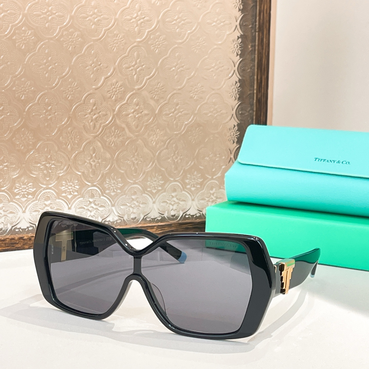 TIFFANY&Co.✨✨✨MODEL：TF4219✨✨✨ SIZE：130-145✨✨✨