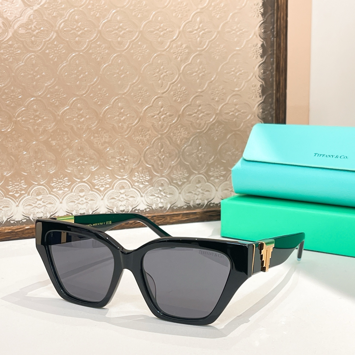 TIFFANY&Co.✨✨✨MODEL：TF4218F✨✨✨ SIZE：55口17-145✨✨✨