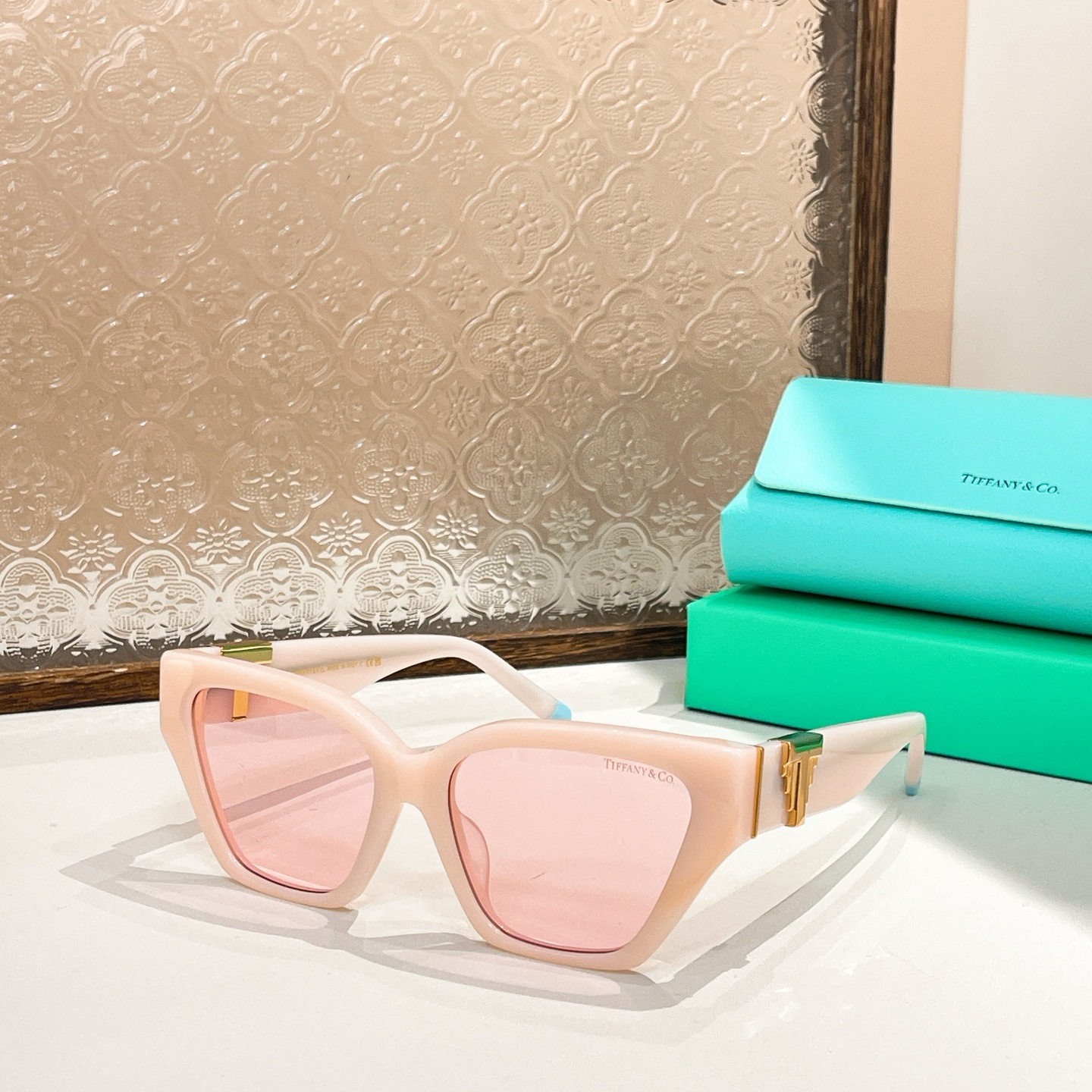 TIFFANY&Co.✨✨✨MODEL：TF4218F✨✨✨ SIZE：55口17-145✨✨✨
