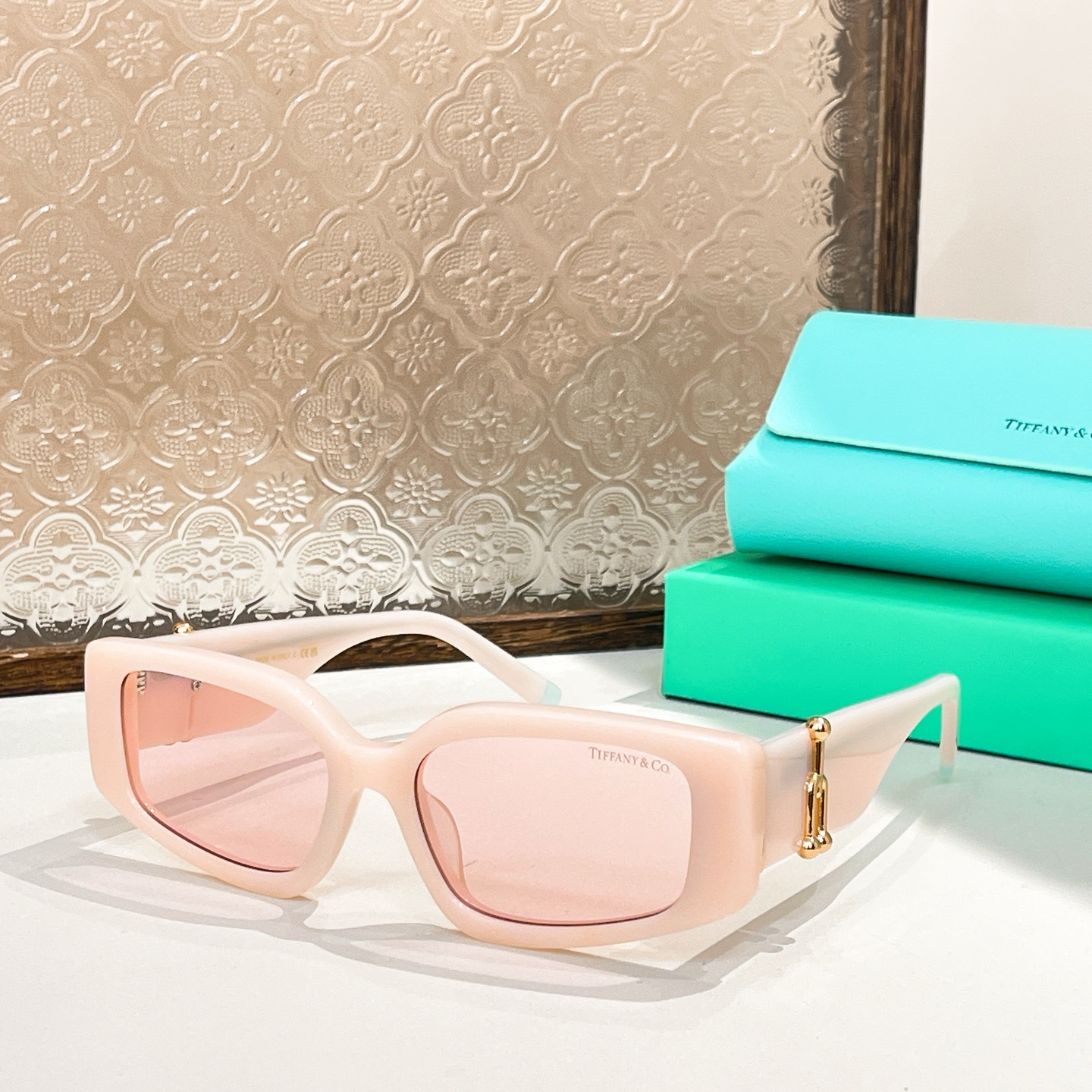 TIFFANY&Co.✨✨✨MODEL：TF4208U✨✨✨ SIZE：54口17-145✨✨✨