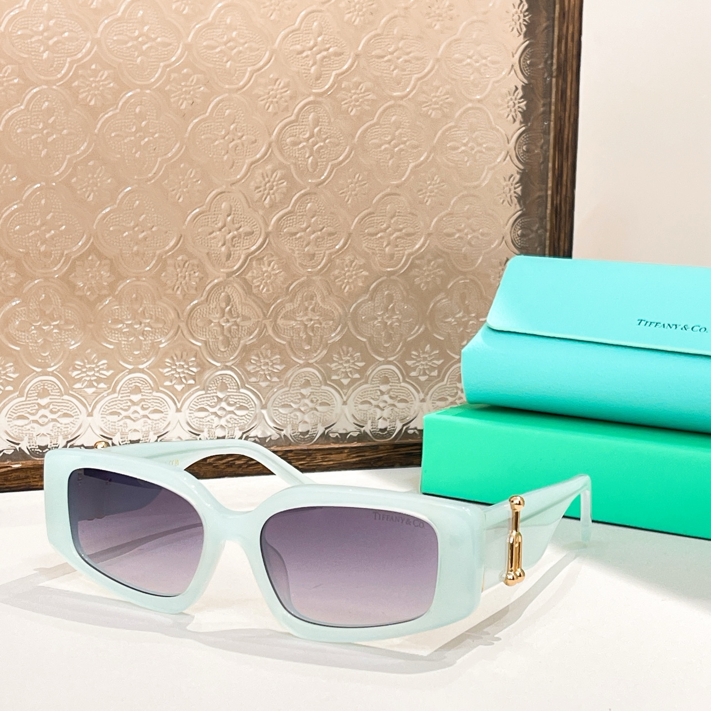 TIFFANY&Co.✨✨✨MODEL：TF4208U✨✨✨ SIZE：54口17-145✨✨✨